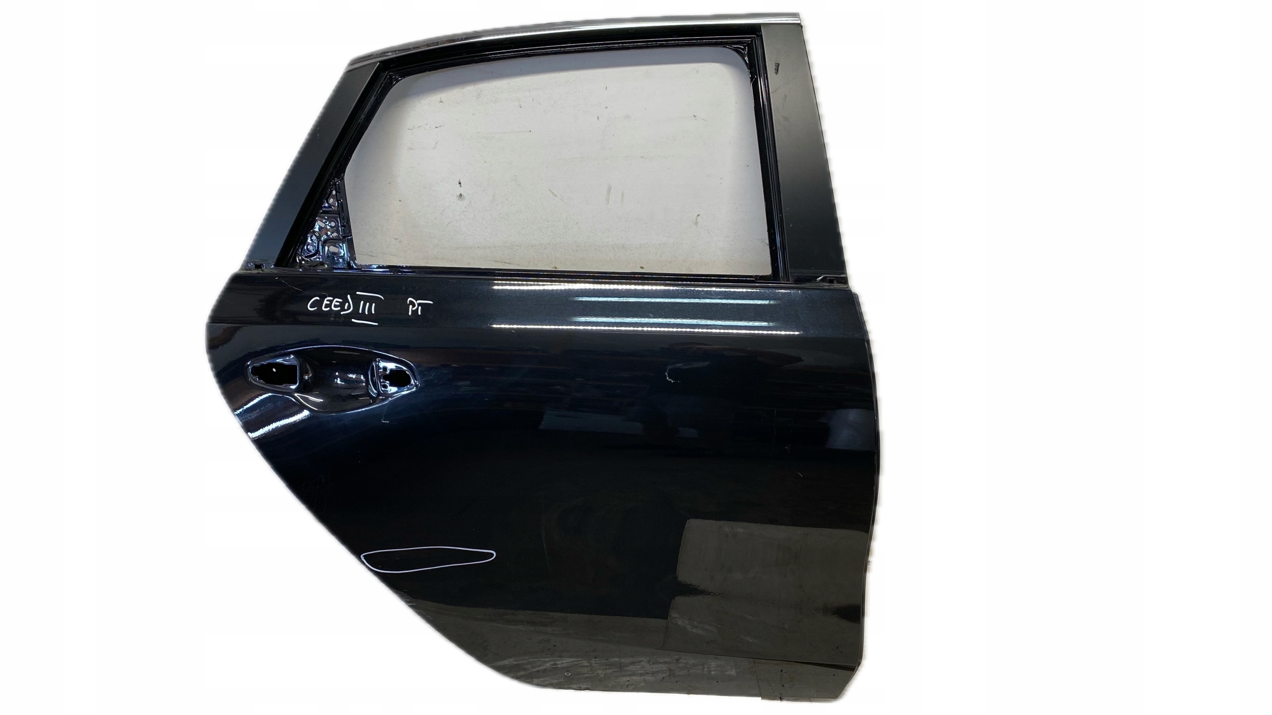 KIA CEED III HB door right right rear part rear. 17-24