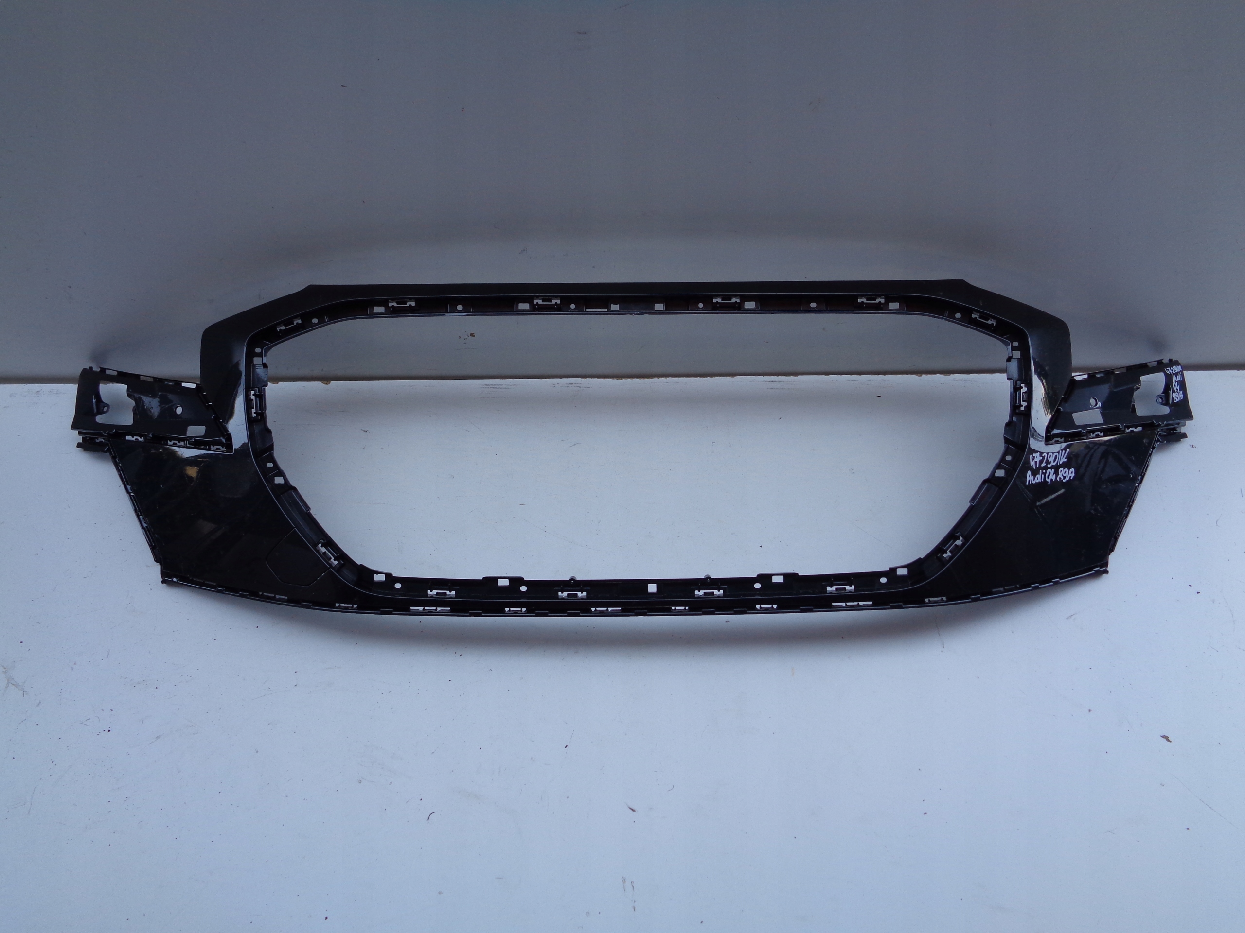 front bumper AUDI Q4 89A NR 47290
