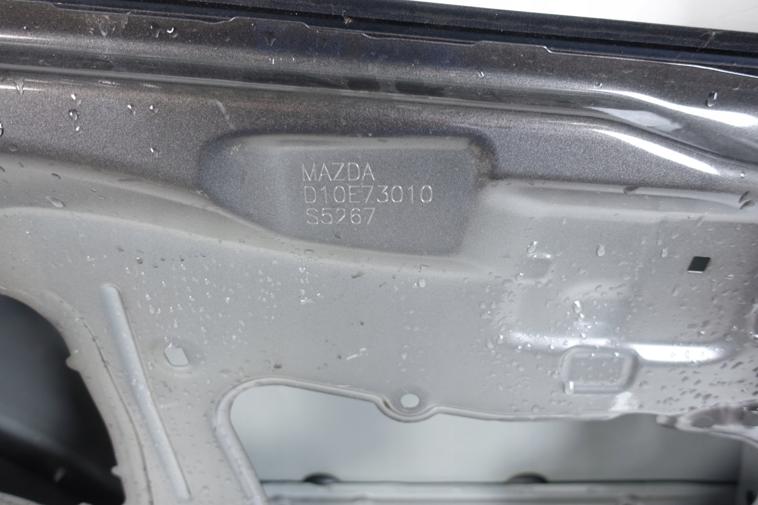 MAZDA CX-3 2014- ajtó hátsó bal far D10E73010