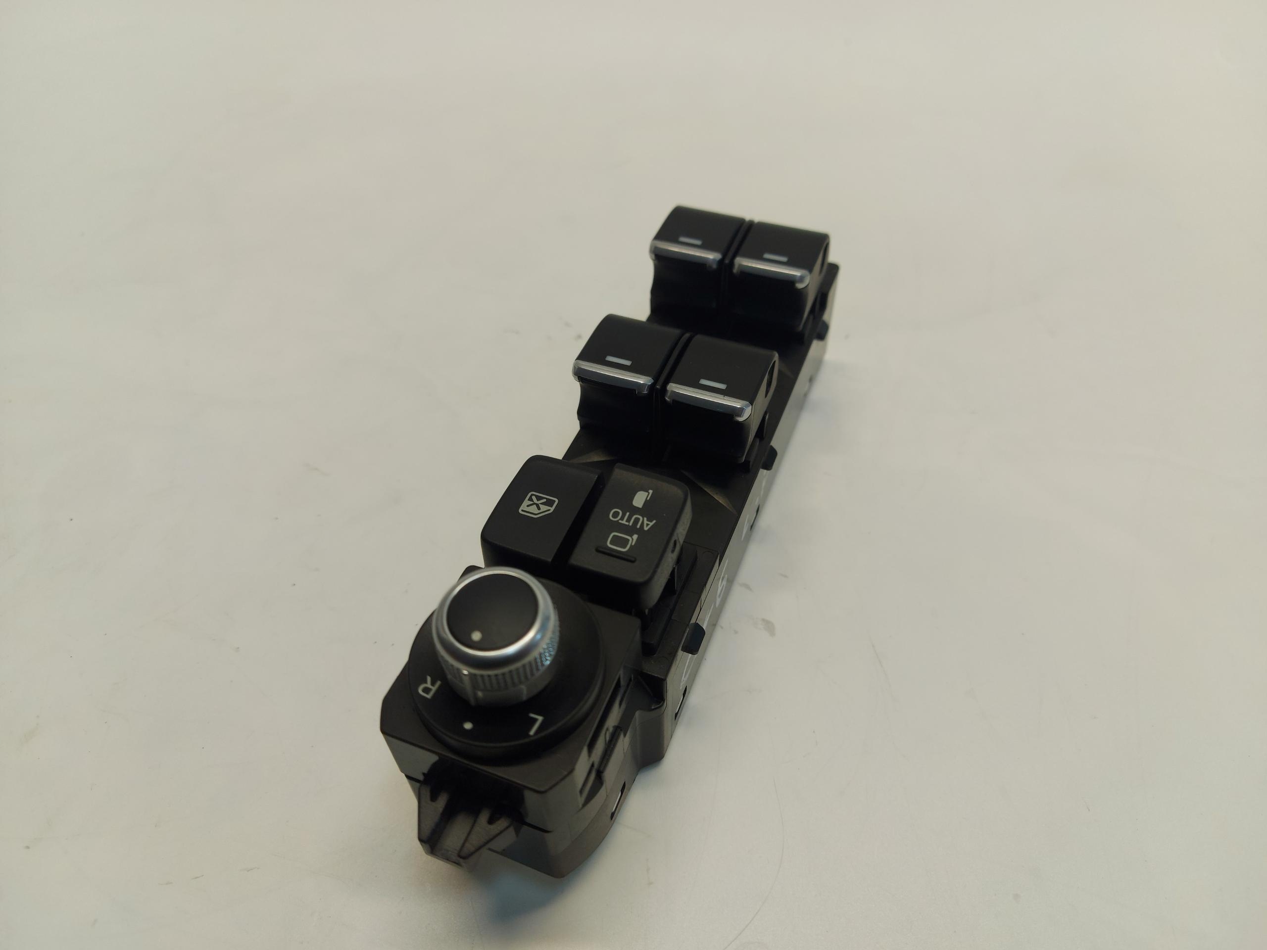 MAZDA CX5 II Panel window control switch of mirrors front left KG8D66350