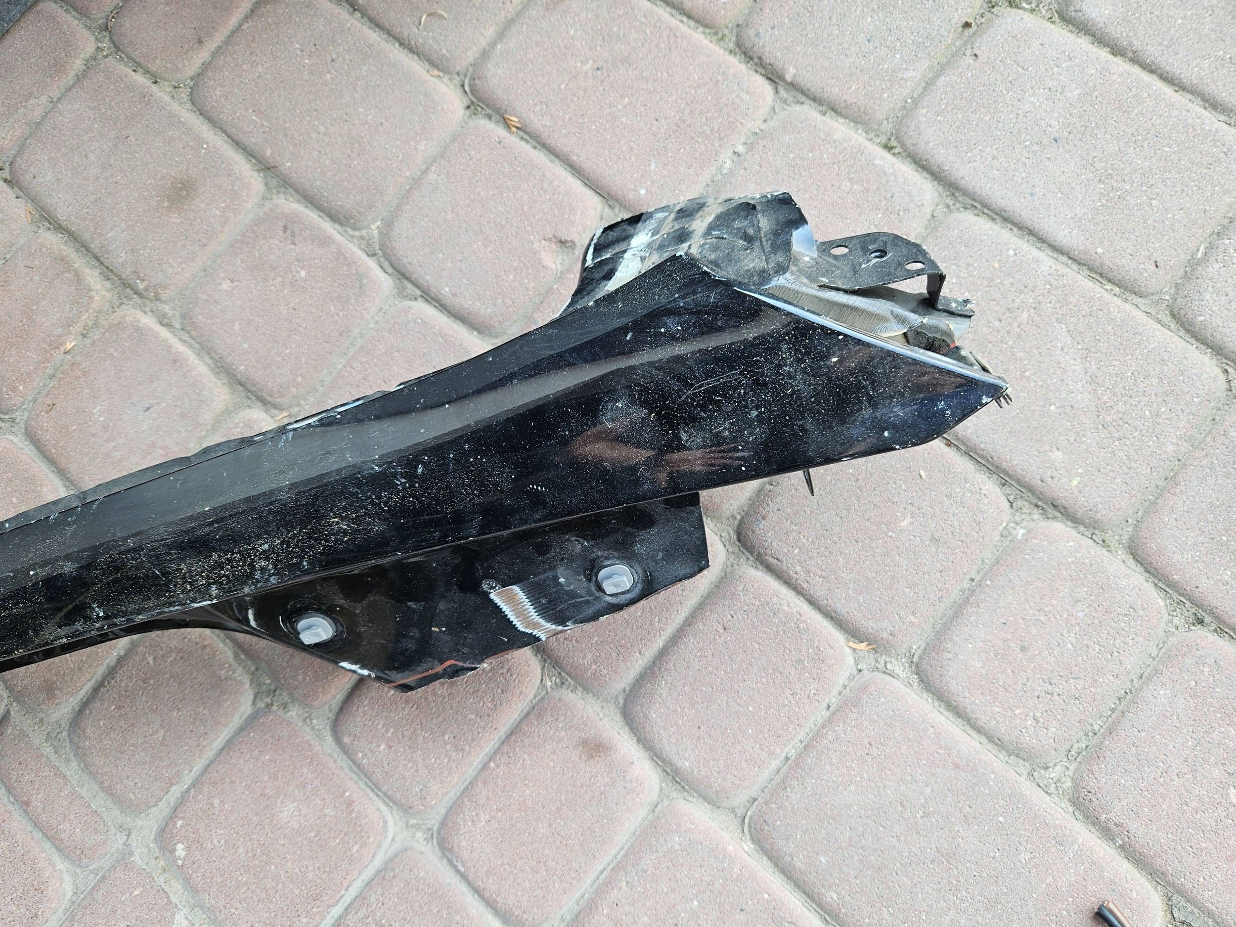 quarter front front right pillar roof Opel Astra K