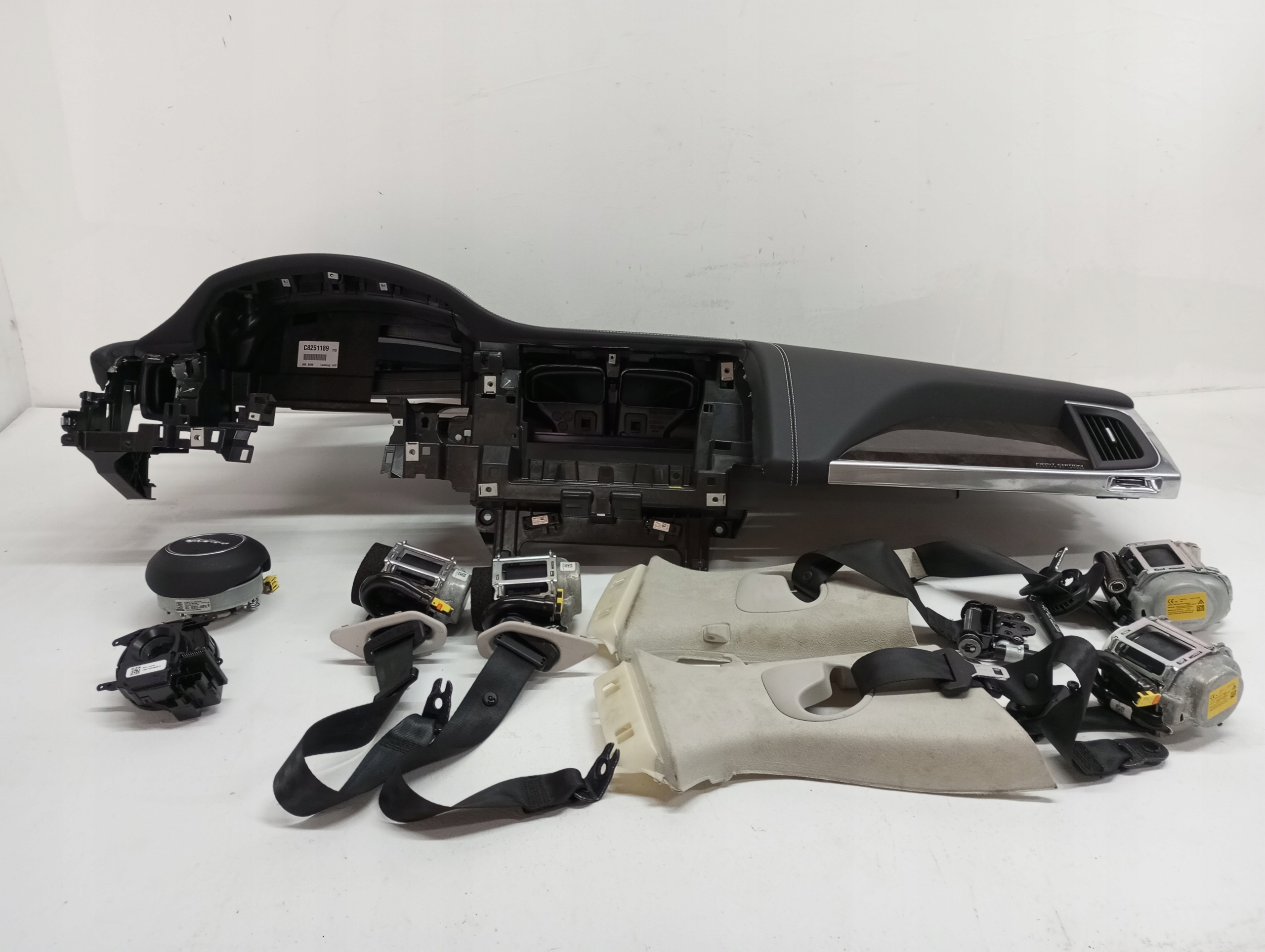 dashboard JAGUAR and PACE HEADUP airbag tension belts ring BIALA NIC