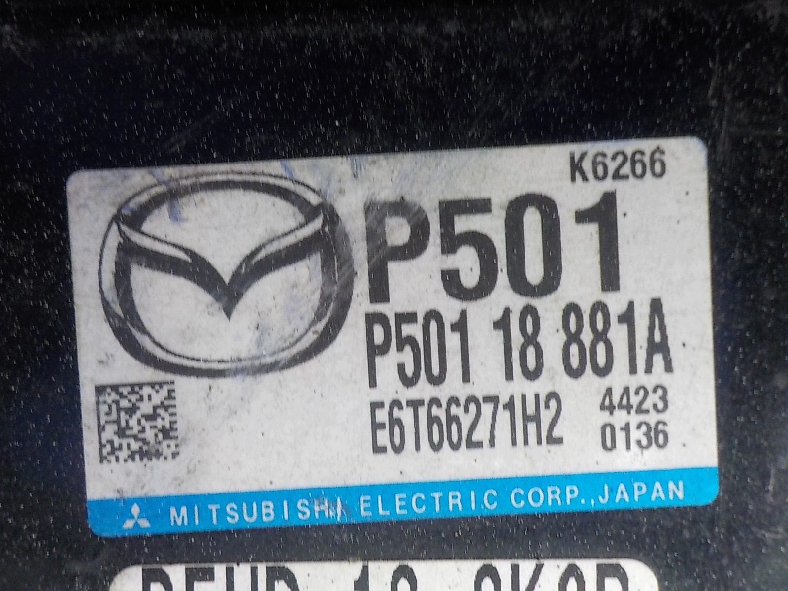 MAZDA computer Centralina P501 P50118881A E6T66271H2
