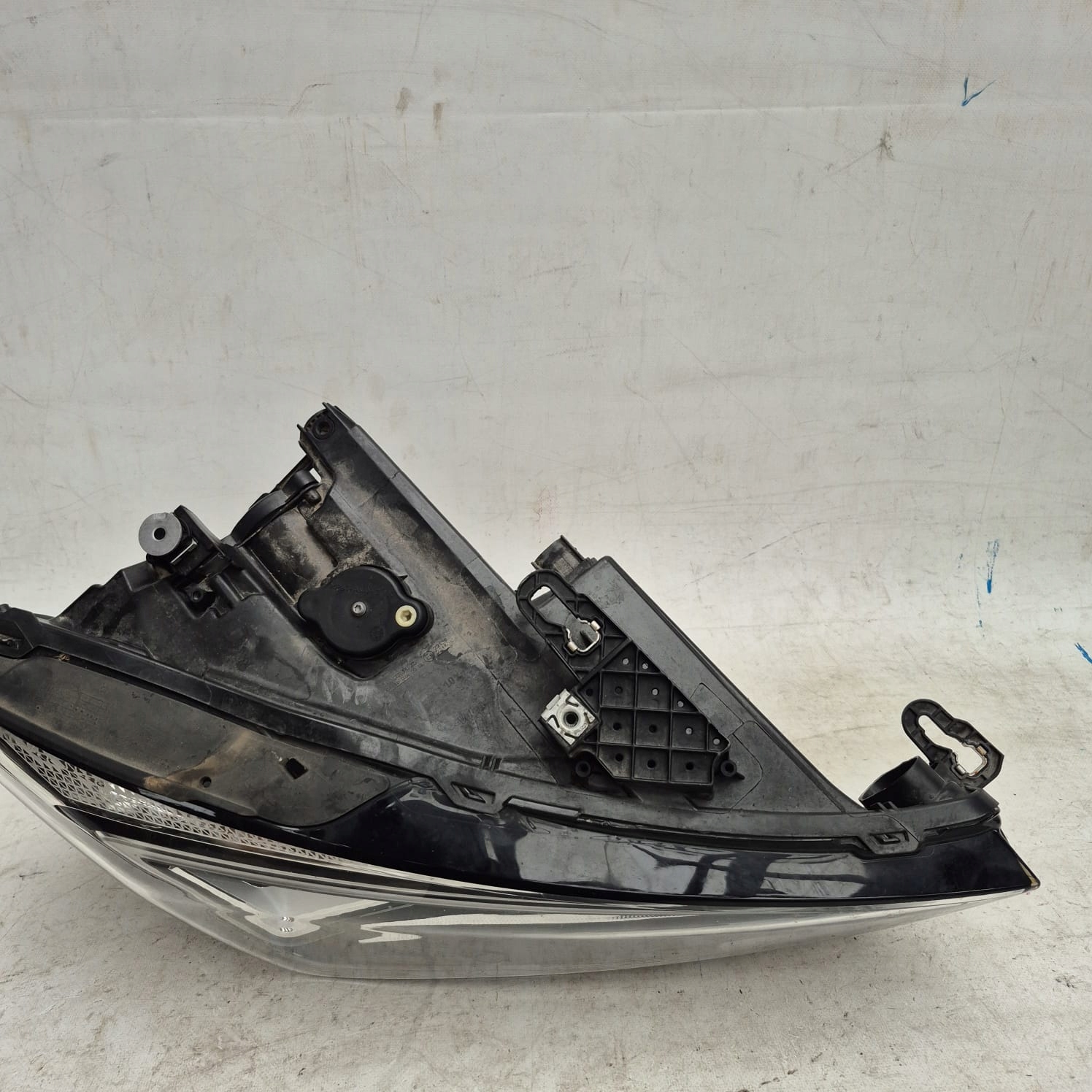 CUPRA FORMENTOR 5FE 5FG 20- light right front front FULL LED