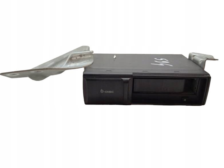 ZMIENIARKA PŁYT CD 8N8035111 Audi TT I (1998-2006)