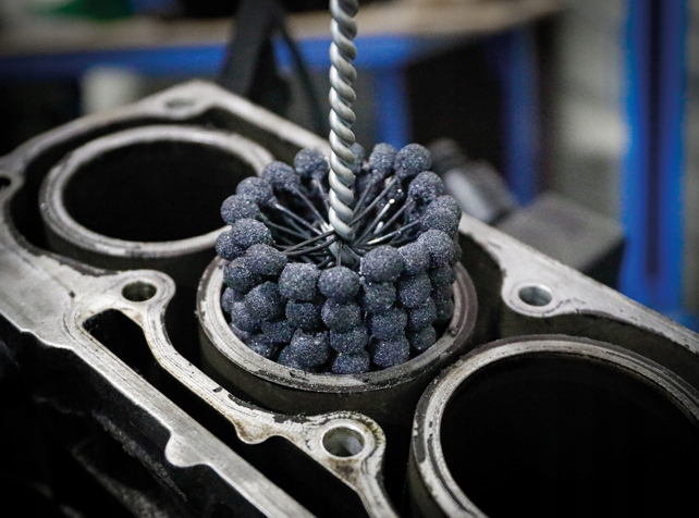 Honownica do cylindrow 81 83mm ziar 120 B 1262 Brand BGS Technic