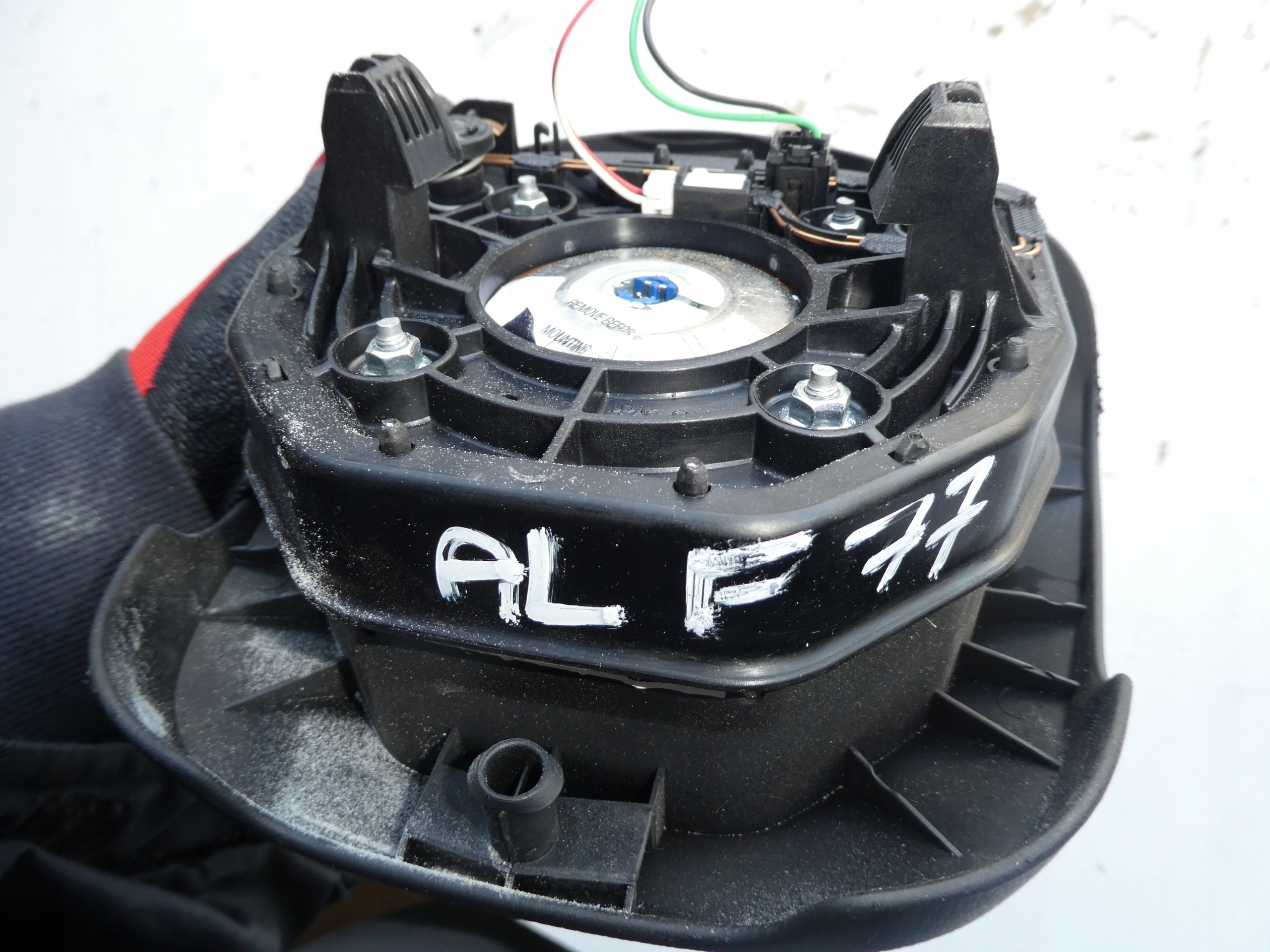 RENAULT MASTER III AIRBAG DECKEL SCHWARZE EUROPA