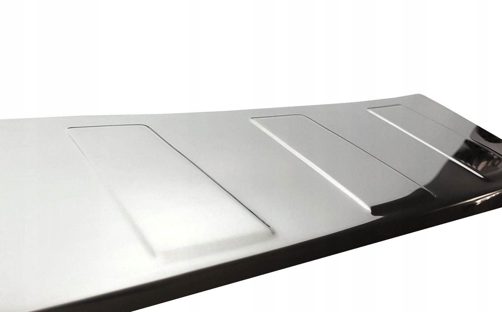 RENAULT MEGANE IV HB od 2016 Nakładka na zderzak EAN (GTIN) 5902150535713