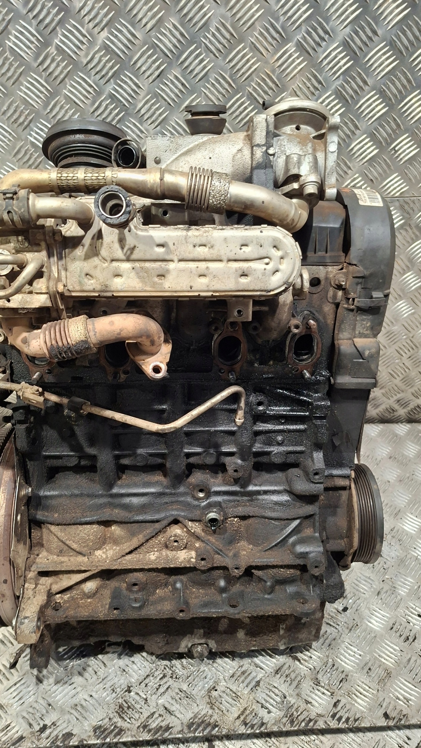 engine pillar Z UKLADEM PALIWOWYM SKODA OCTAVIA II 1.9TDI BXE