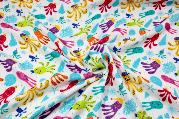 PIELUSZKA BAMBUSOWA 75X75 OŚMIORNICE