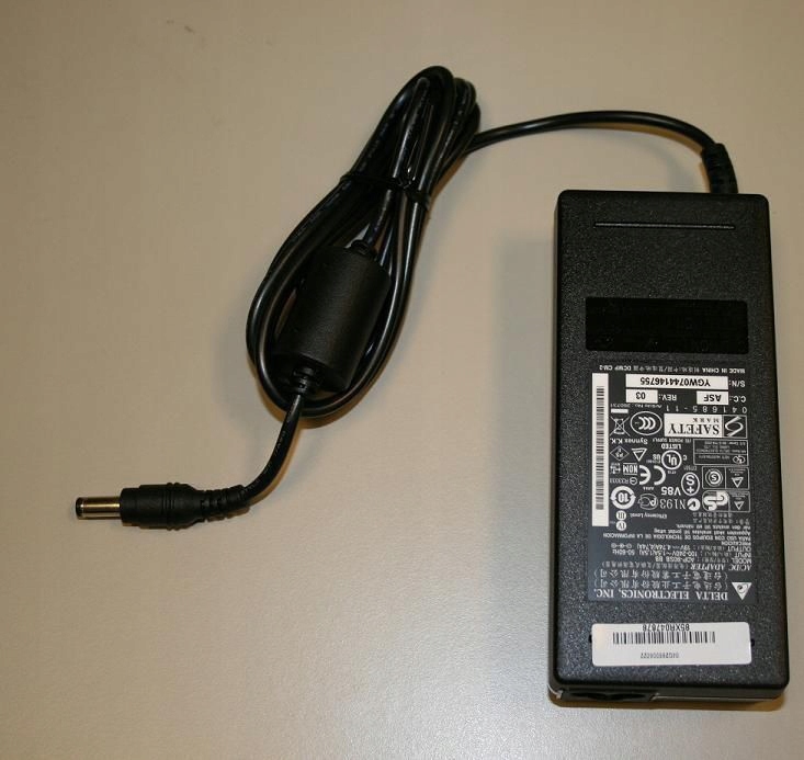Asus Ac Adaptér 90W 3-pin 19V 4.74A
