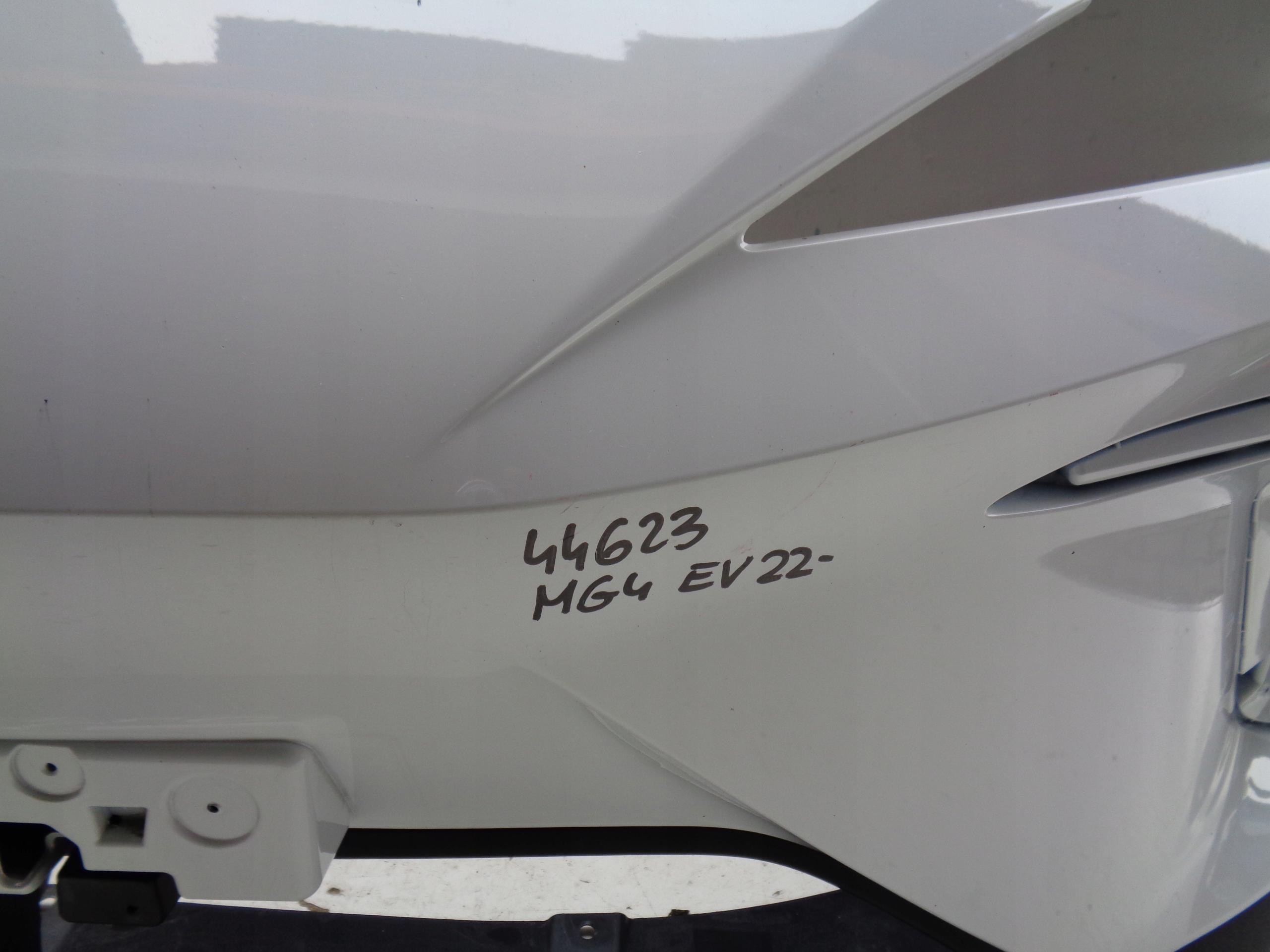 FRONT BUMPER MG 4 MG4 22- EV NR 44623