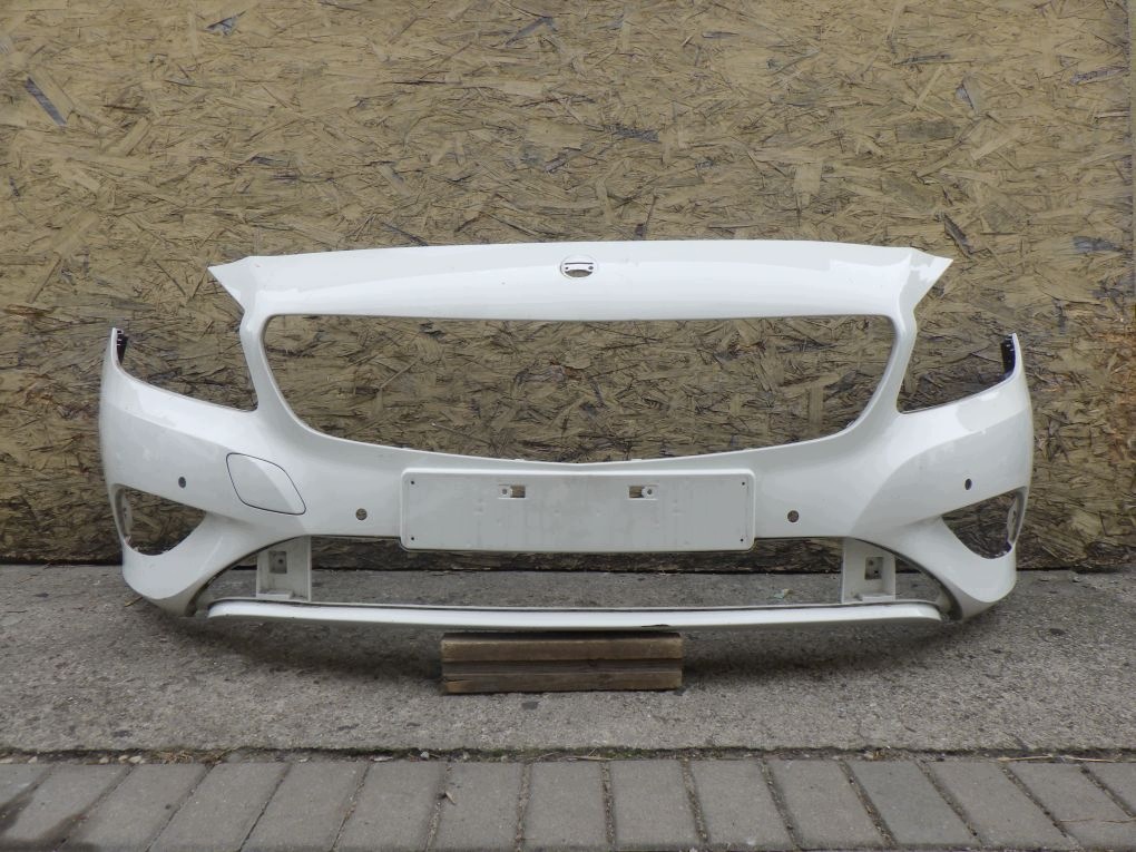 MERCEDES A klasse 176 frontstoßstange