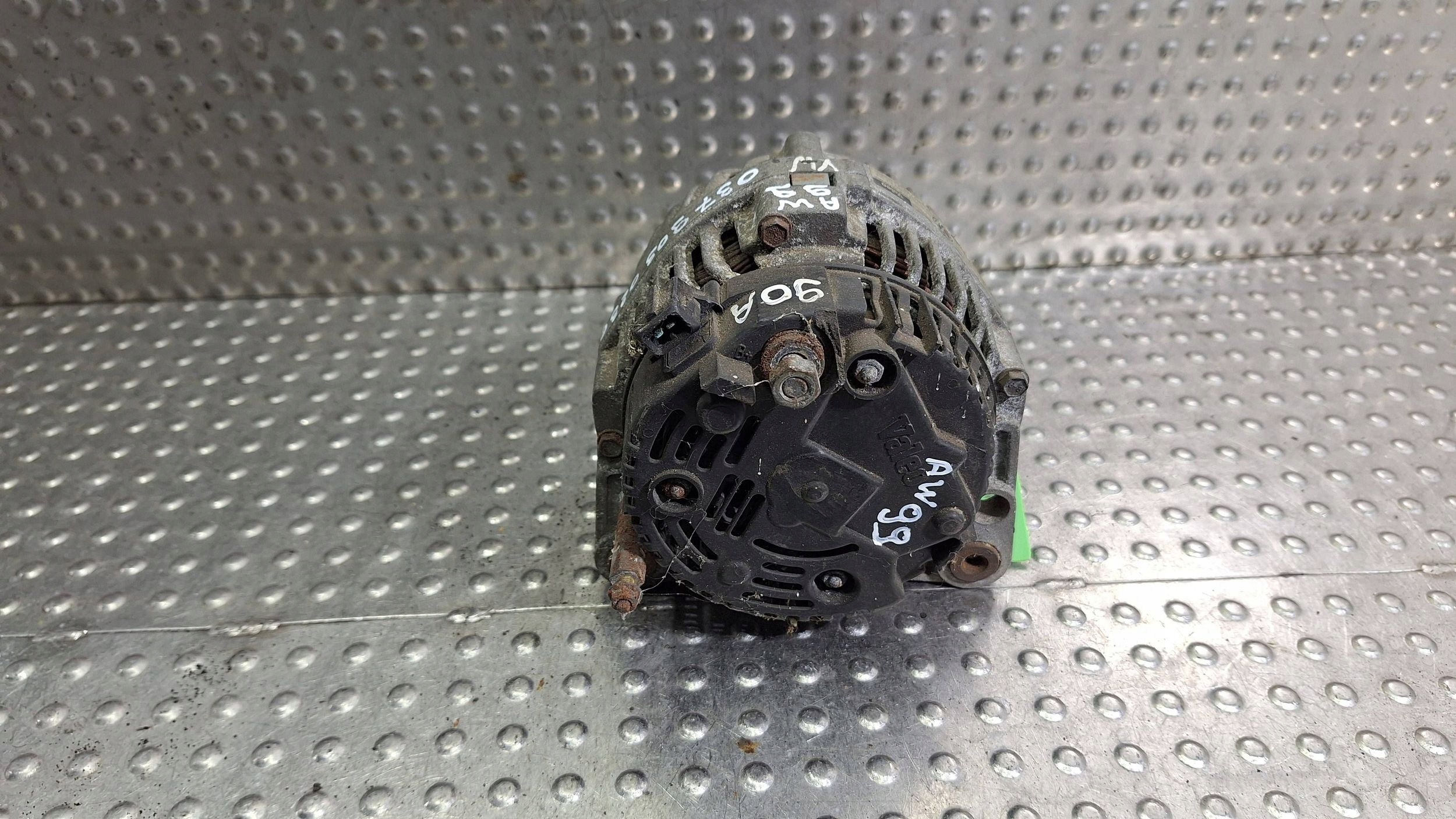 ALTERNATOR 90A 037903023G VW GOLF III PASSAT B4 1.6 1.8 B