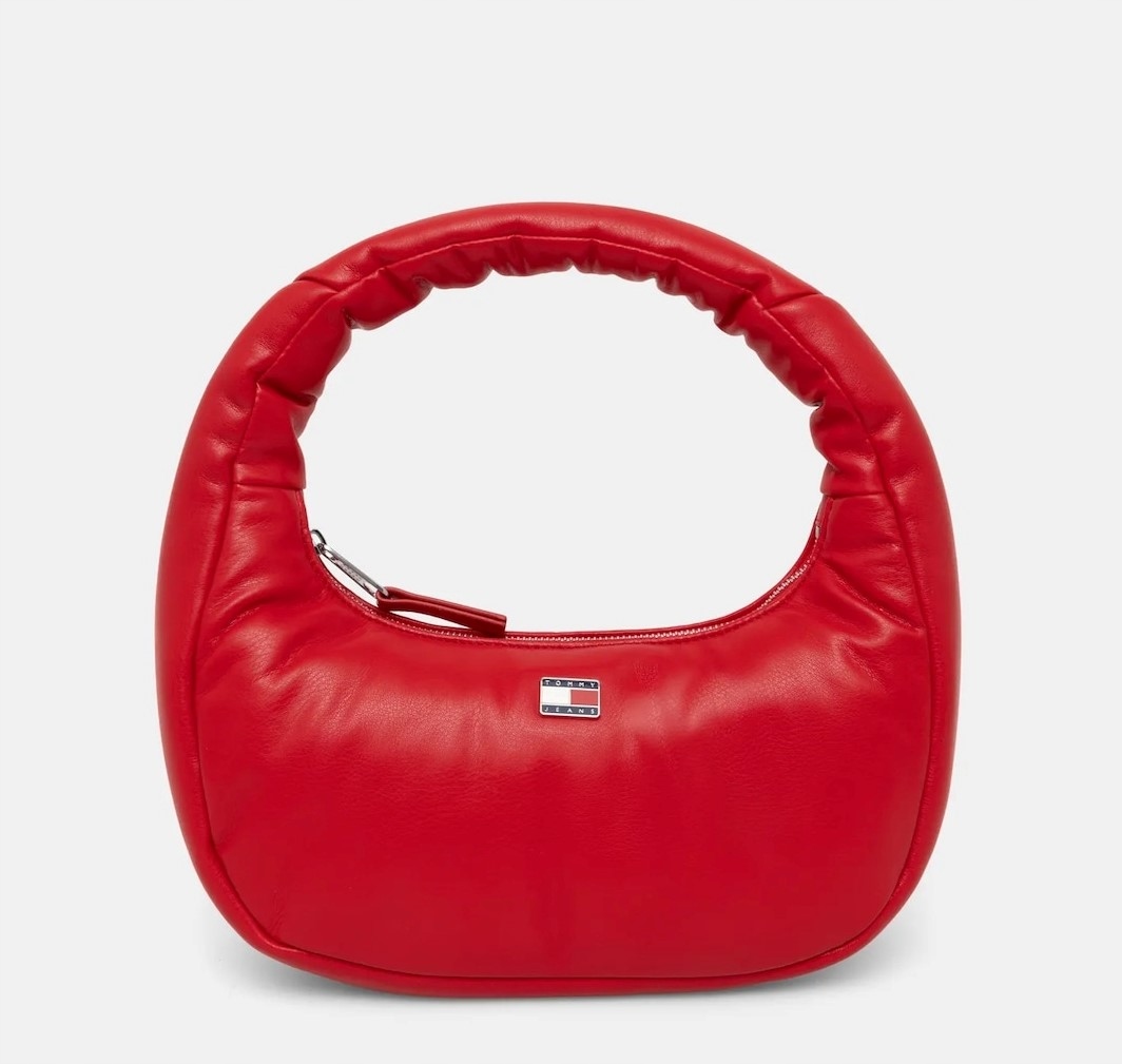Taška Tommy Jeans Hilfiger Tjw Pillow Shoulder Bag AW0AW16977 Xme