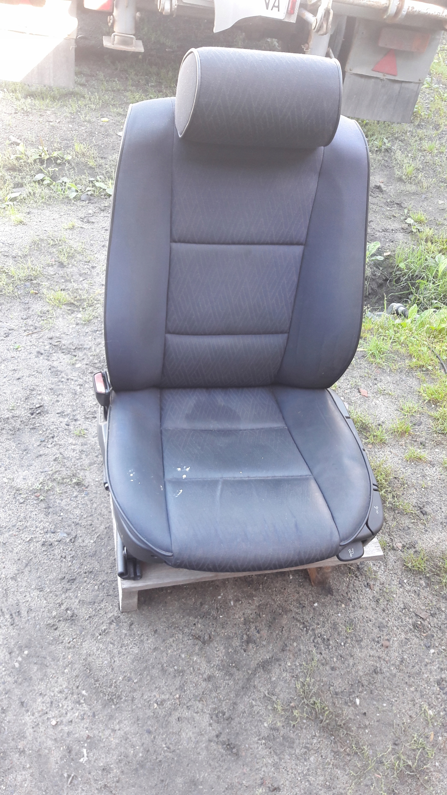 BMW E39 Sitz KIEROWYCY links vorne