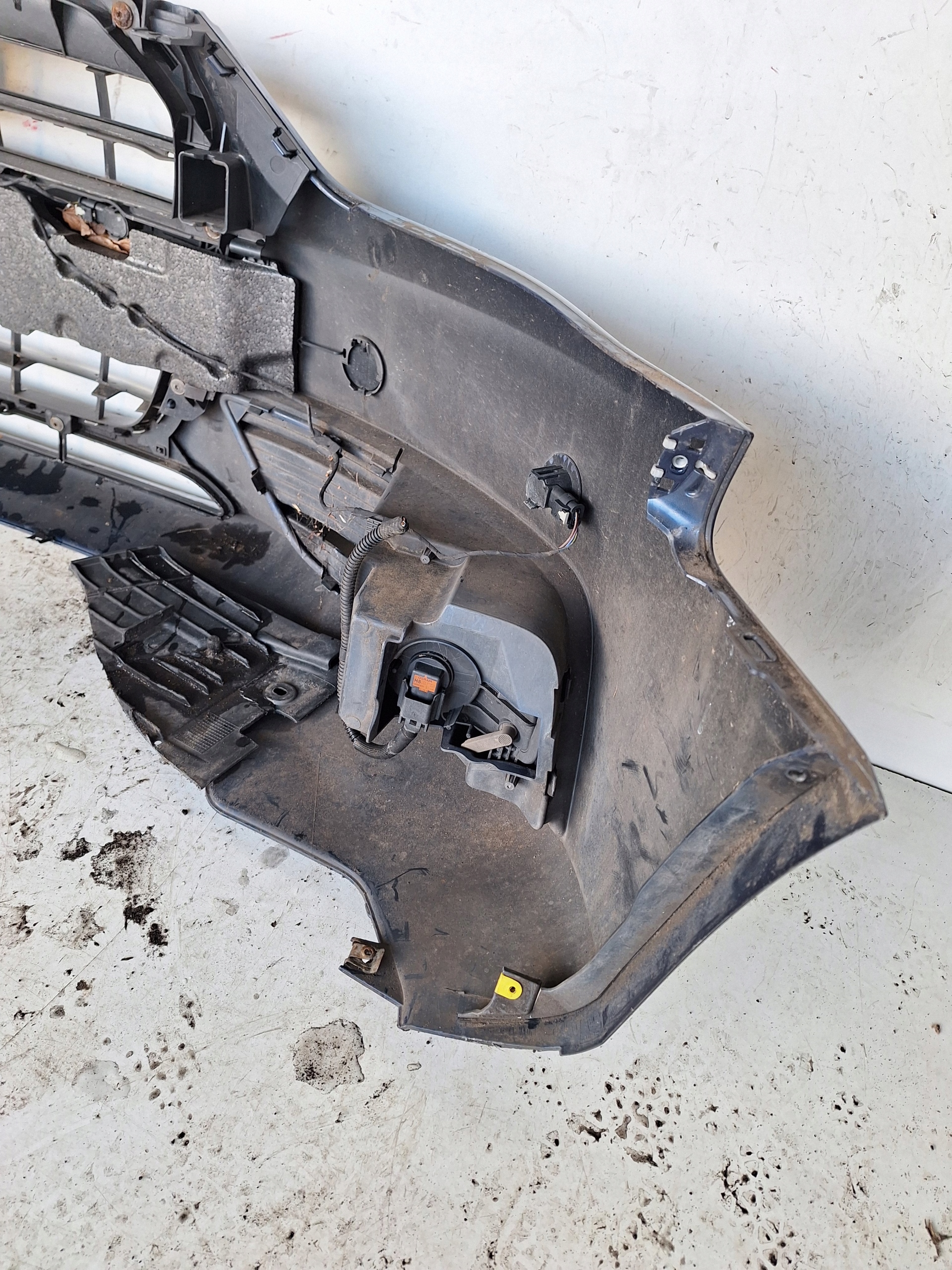 AUDI A4 B8 8K LIFT 11-15 Stoßstange + PDC