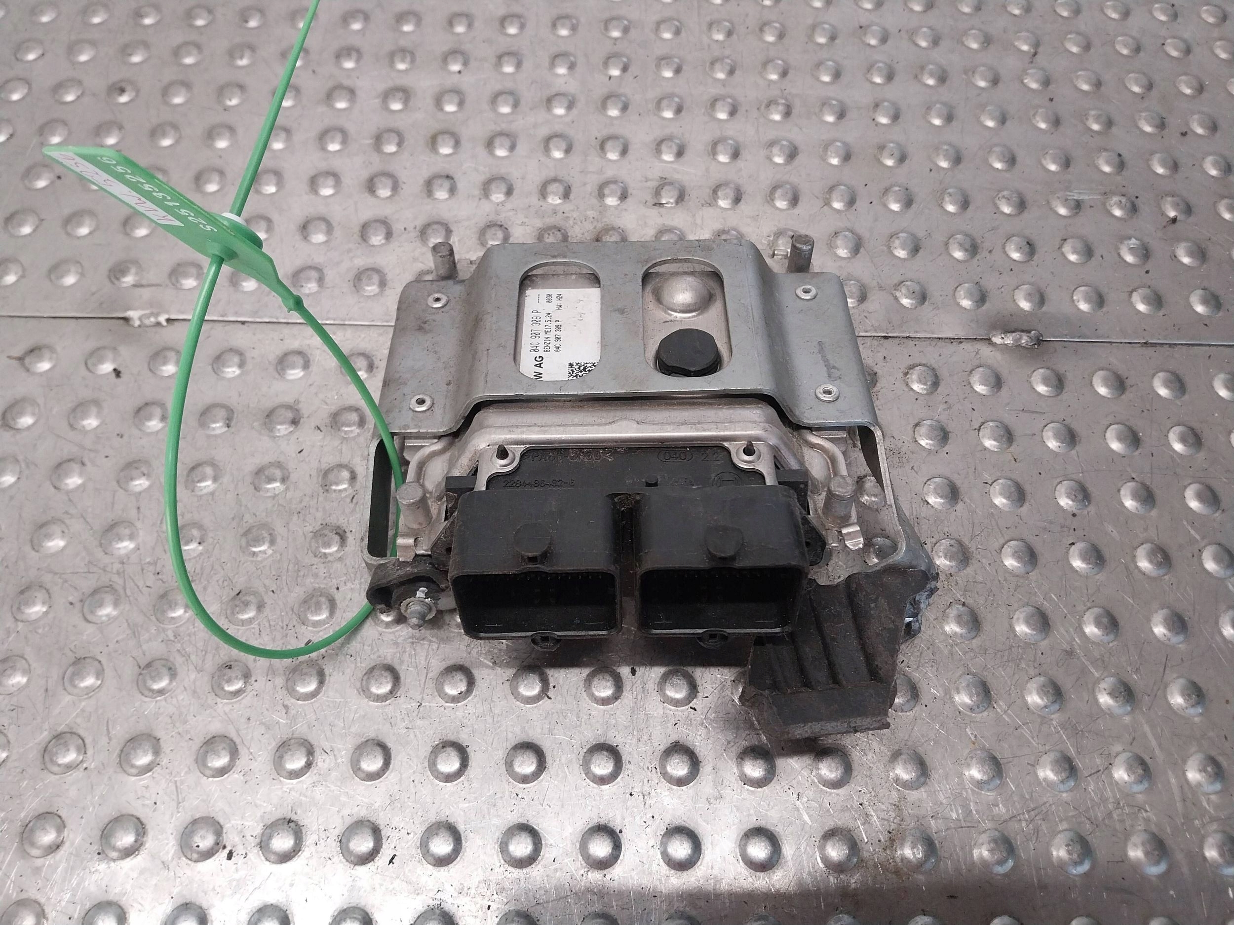 computer control unit of the engine 04C907309P VW UP MII CITIGO 1.0 MPI