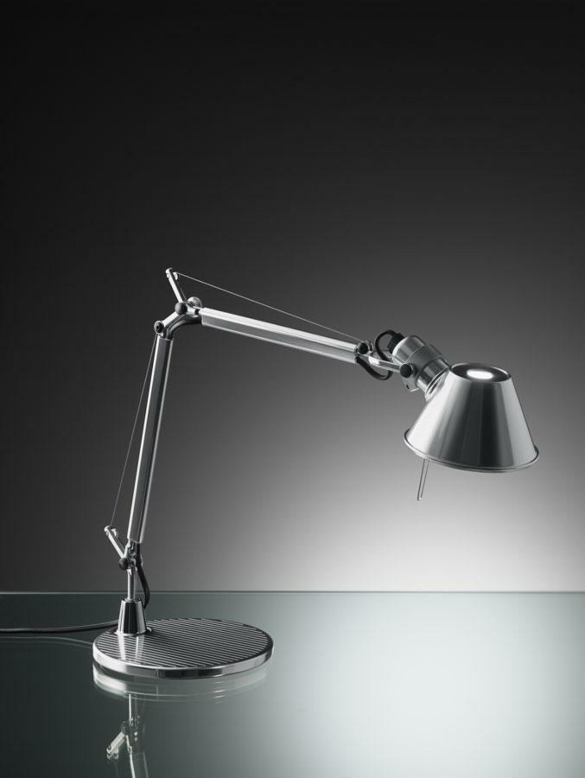 Artemide Tolomeo Micro stolná lampa, lesklý hliník, E14, design