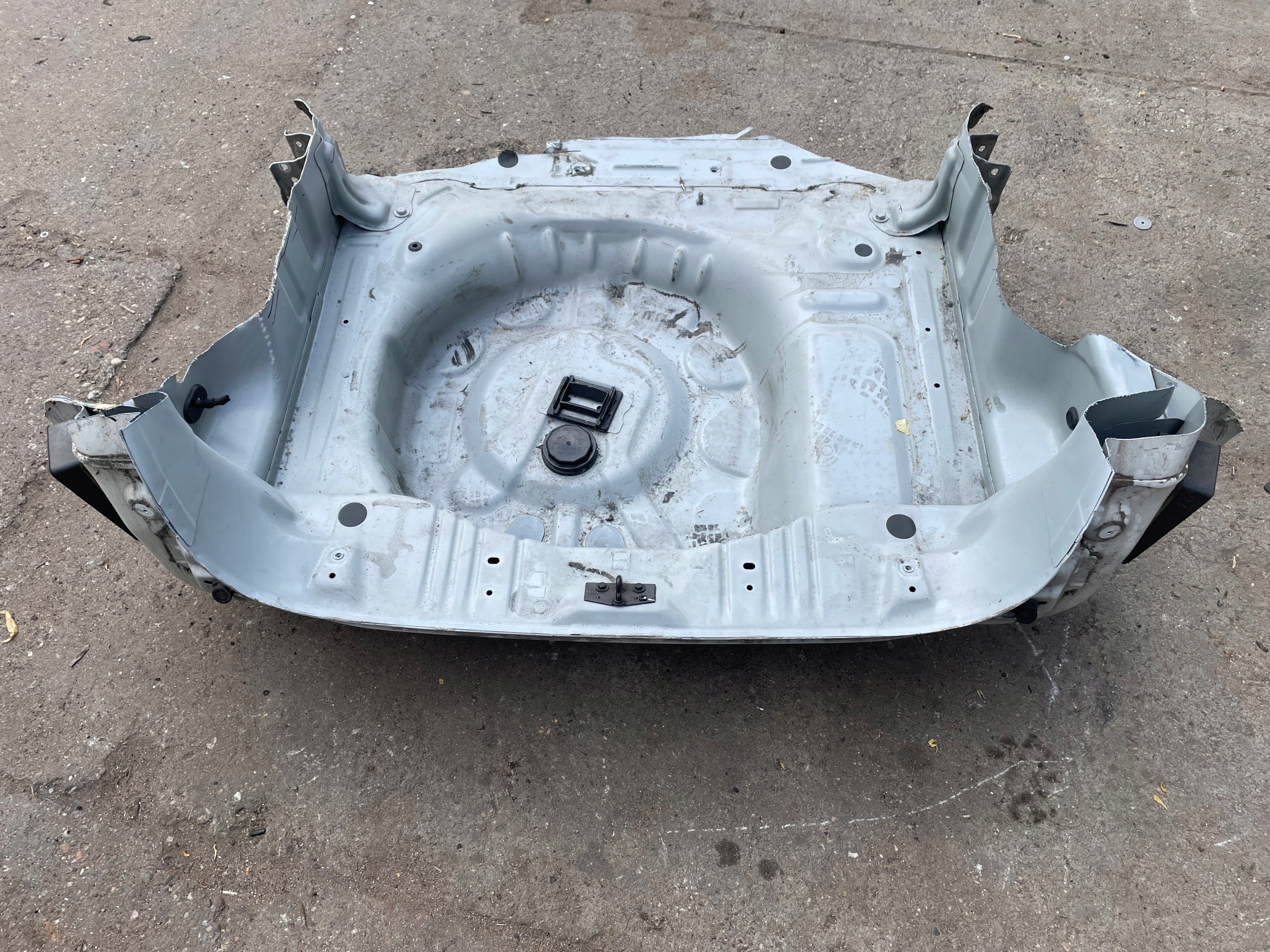 PEUGEOT 2008 PAS TYLNY WANNA EWPB ADBLUE