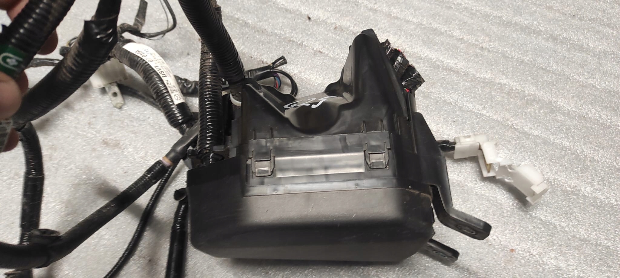 mazda CX-30 блок предохранителей год 2021