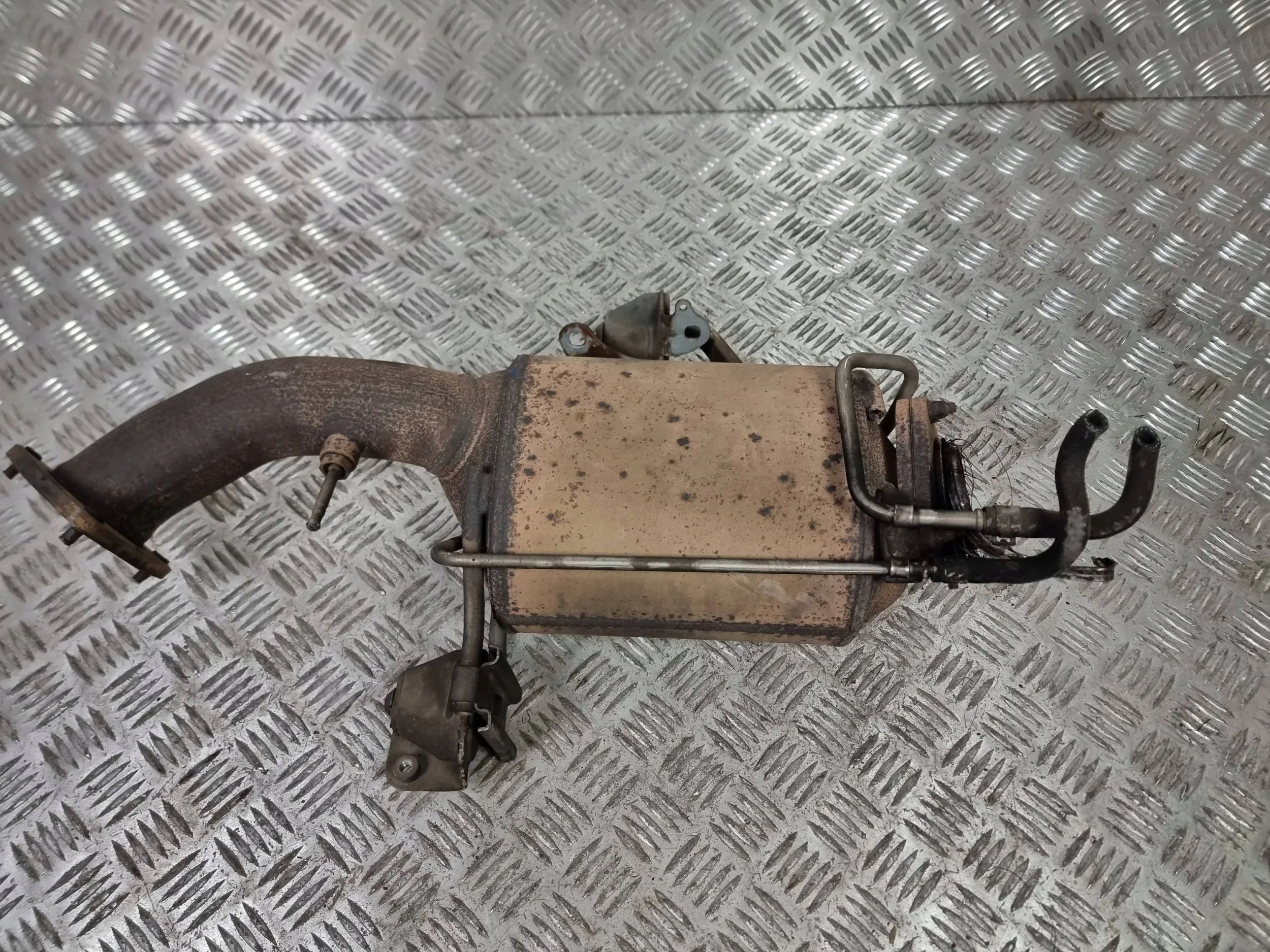 PORSCHE oe 7P0254800A катализатор фильтр dpf