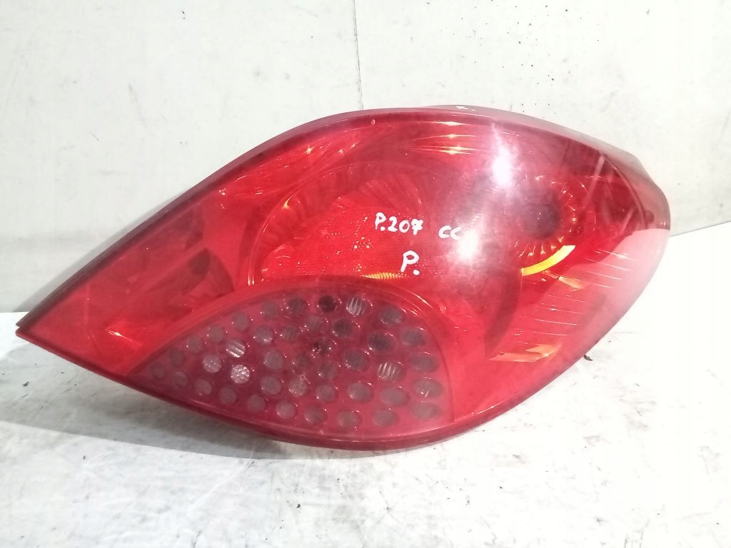 Peugeot 207 CC light right rear part rear