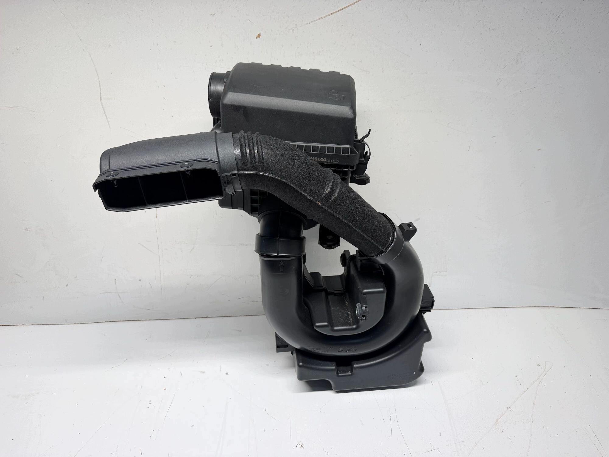 Gehäuse filter luft KIA CEED III 1.0 T-GDI G3LC 2017- 28221-J7000