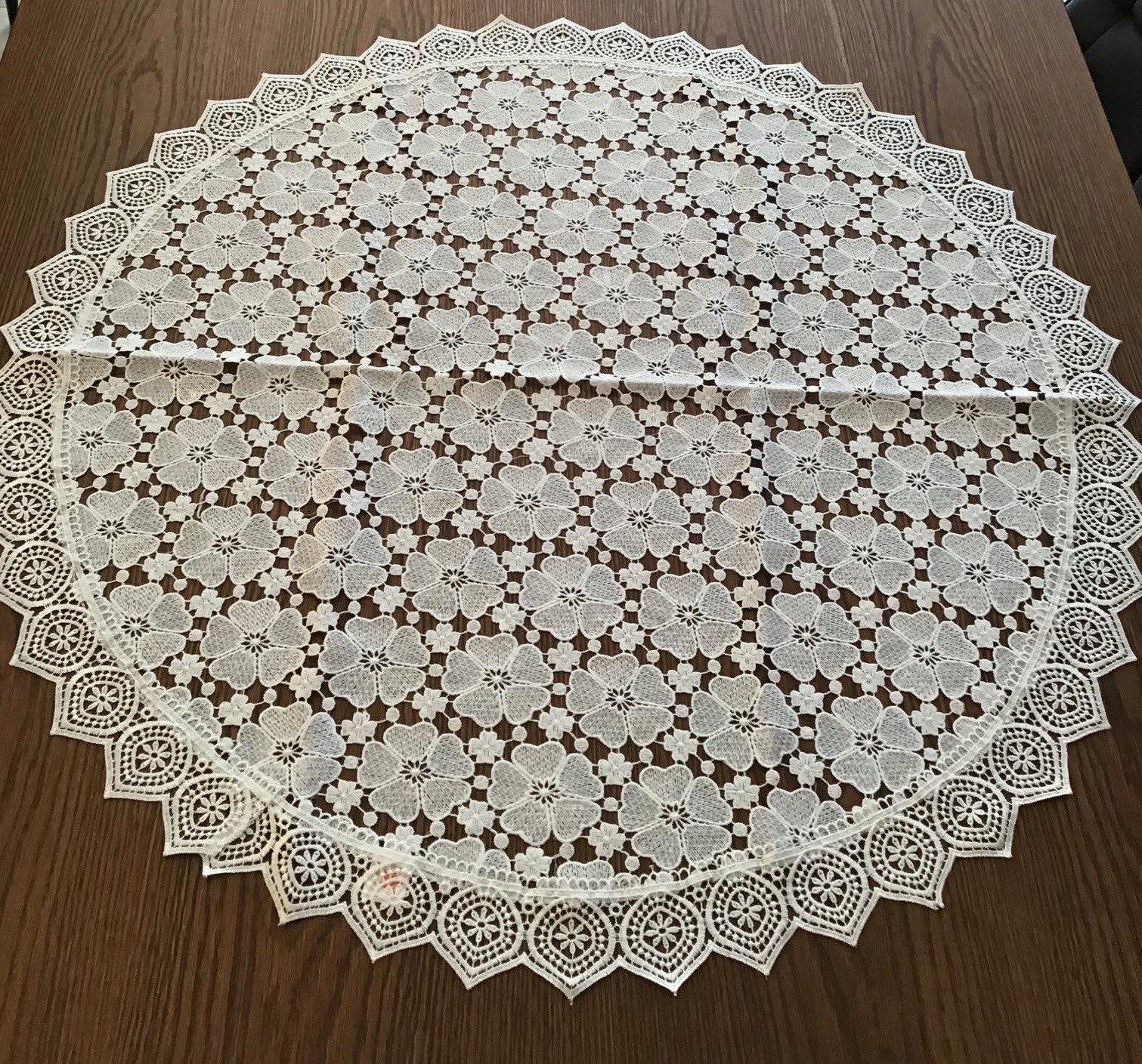 

Obrus Okrągły Cały Koronkowy Mleczny Biały 150cm
