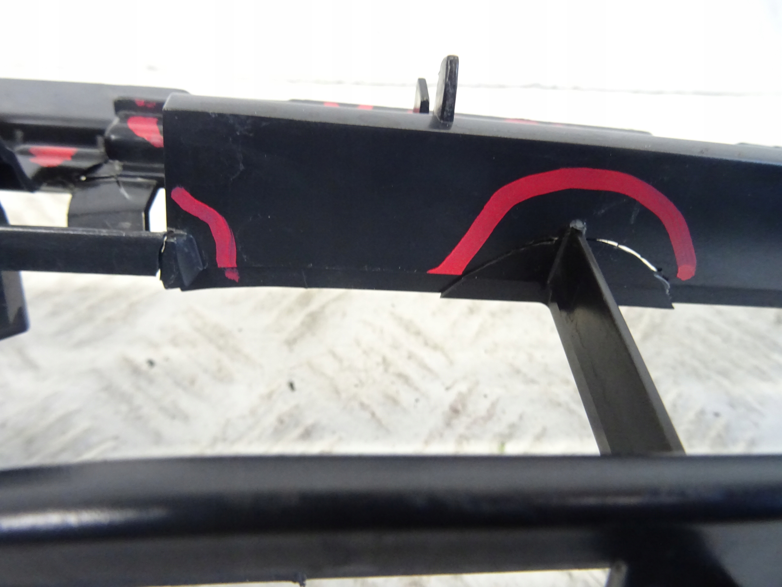 grid of a bumper front front central AUDI Q3 II S-LINE 83A807683C