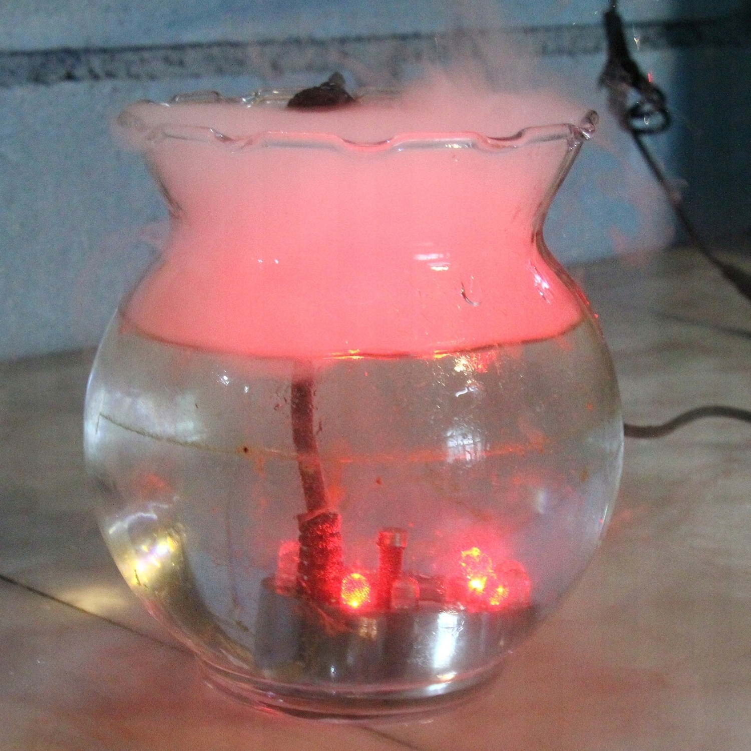 wytwórca mgły dla Fontanny GENERATOR MGŁY NAWILŻACZ PAROWNIK 12 KOLORY LED Rodzaj zamgławiacz