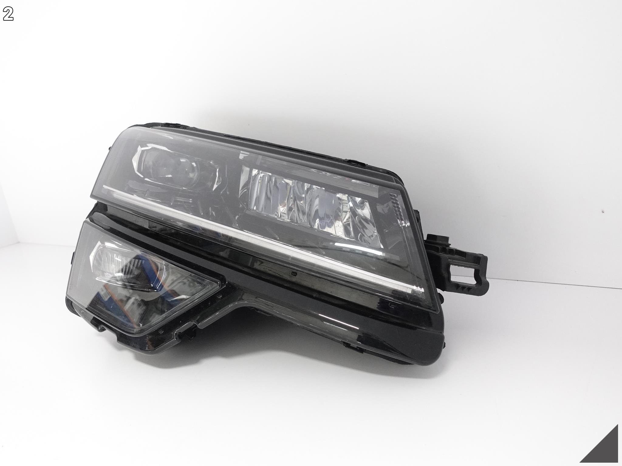 SKODA KAROQ 57B 18- light FULL LED right EUROPA