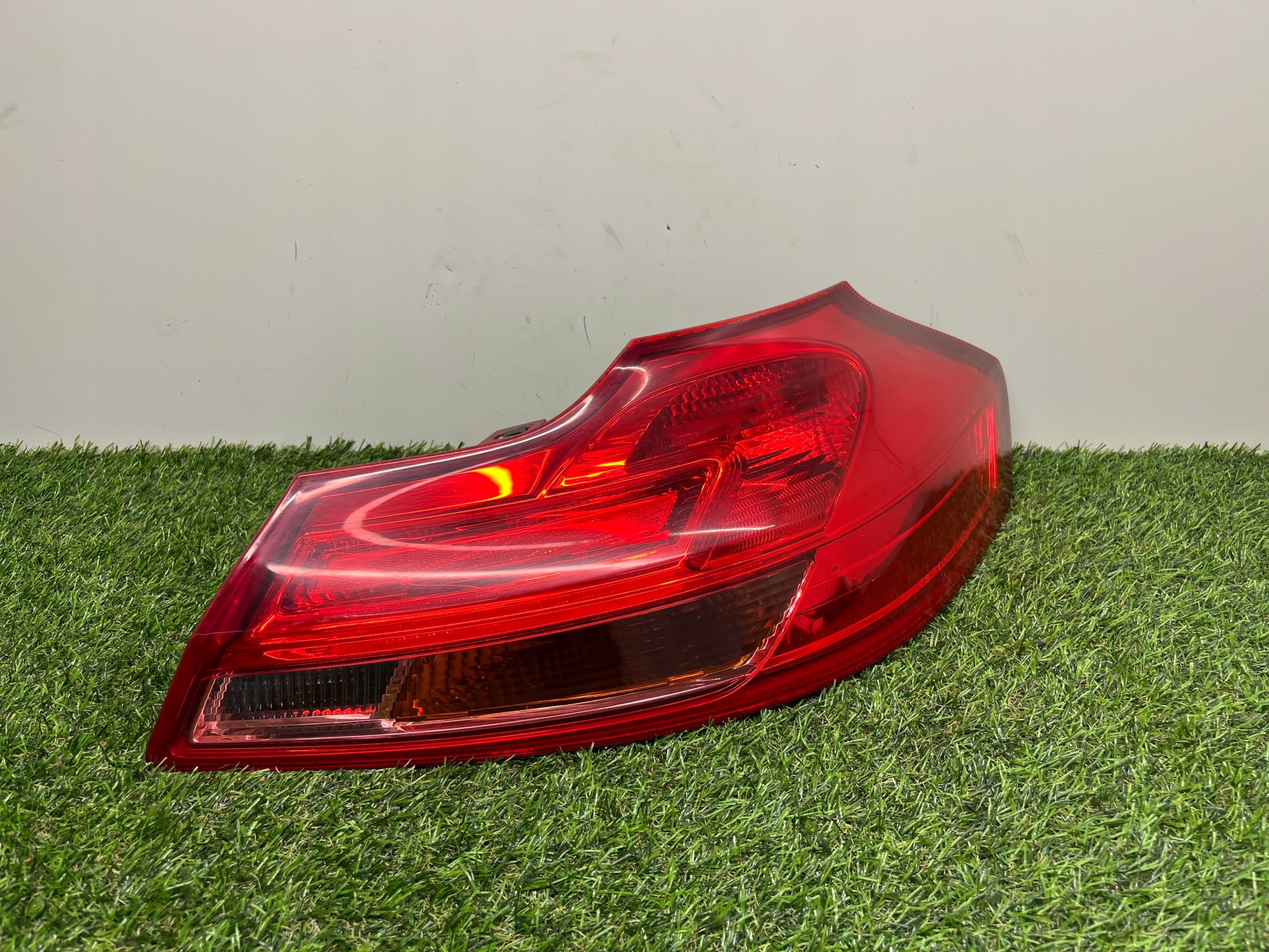 light right rear OPEL INSIGNIA 13226857
