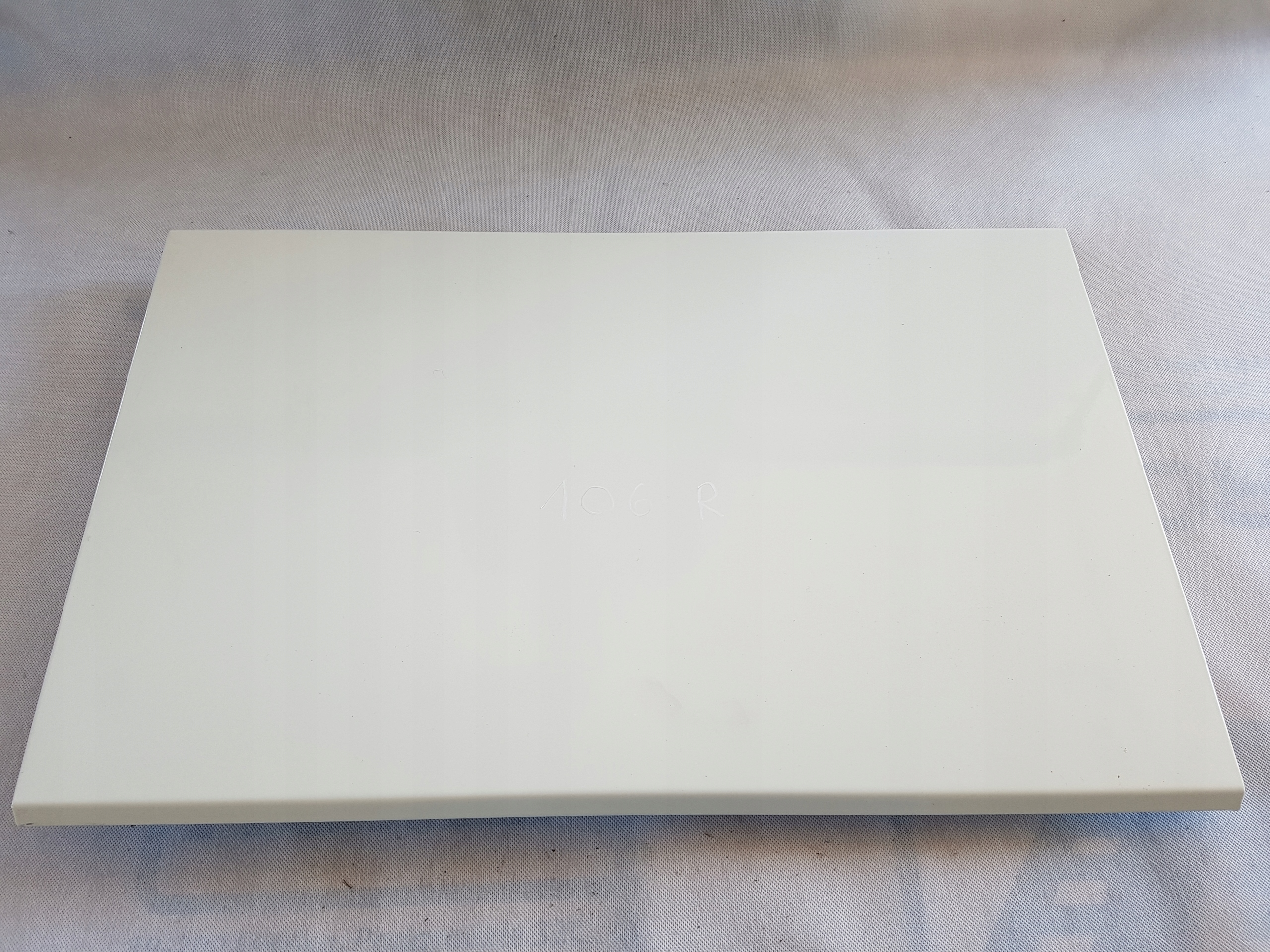 ДВЕРЦА ПЕРЧАТОЧНОГО ЯЩИКА ПРАВАЯ ЗАСЛОНКА DAF 106 XF