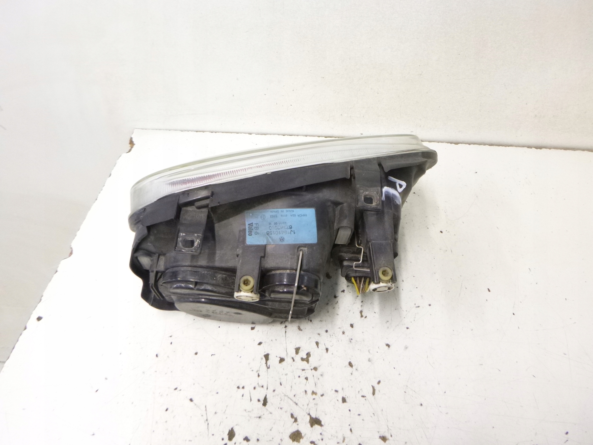 light front left VW Volkswagen Golf IV 97-06r. VALEO 1J1941015B