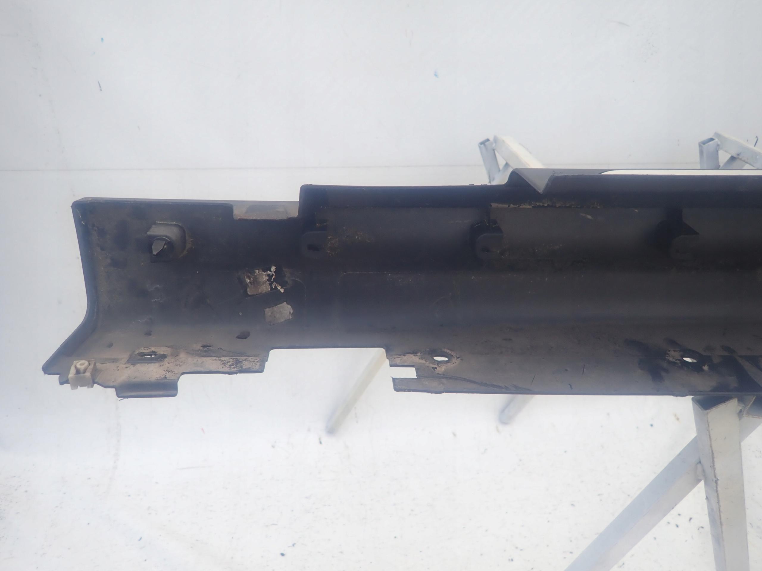 MINI COOPER F56 14- threshold right moulding threshold