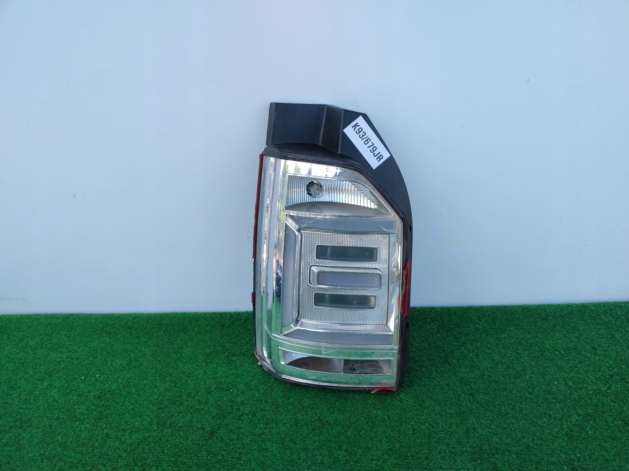 VW TRANSPORTER T6 MULTIVAN LINKS LICHT HECK HINTEN LED 7E0945207C