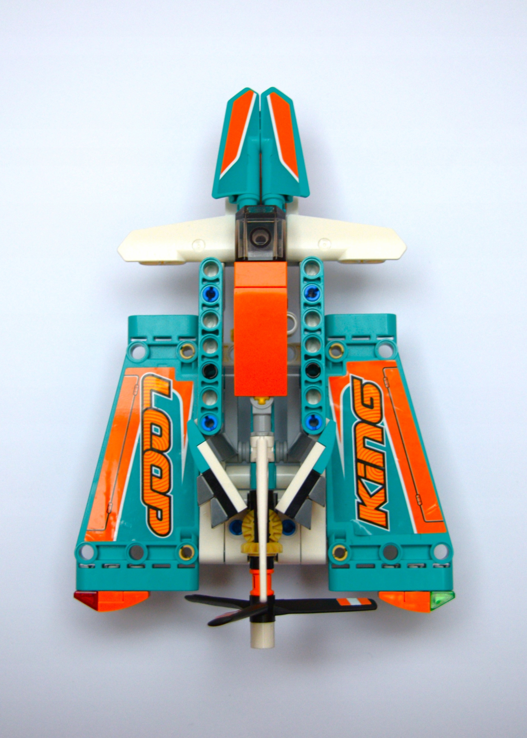 LEGO 42117 Technic - Samolot wyścigowy Marka LEGO