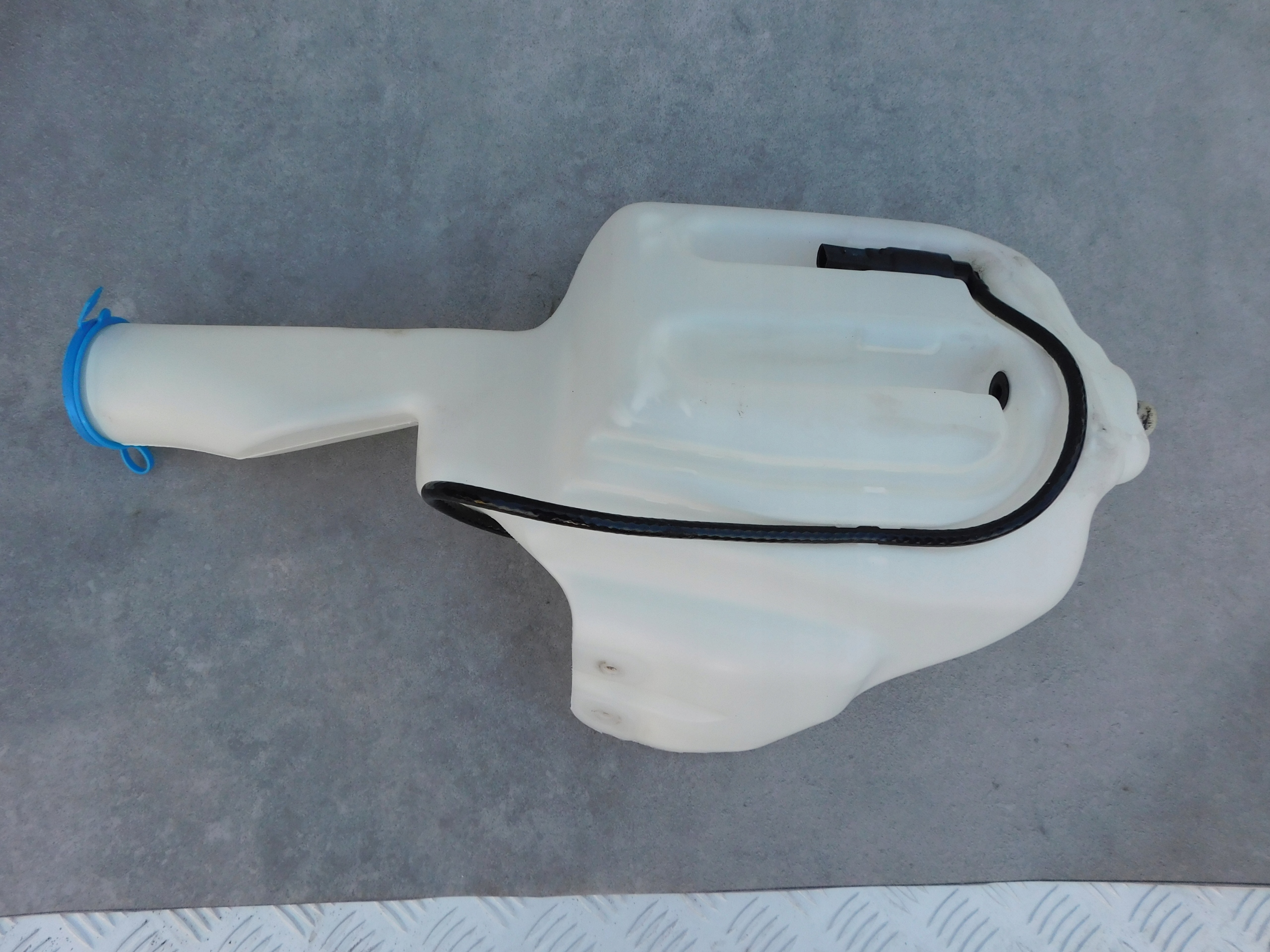 Mercedes Sprinter 906 serbatoio LAVAFARO + Pompa Originale A9068690220