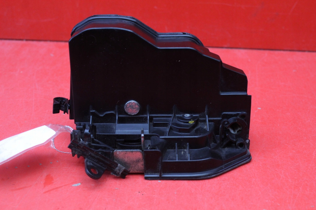lock door left front front EU 7202143 BMW X5 E70 06-10