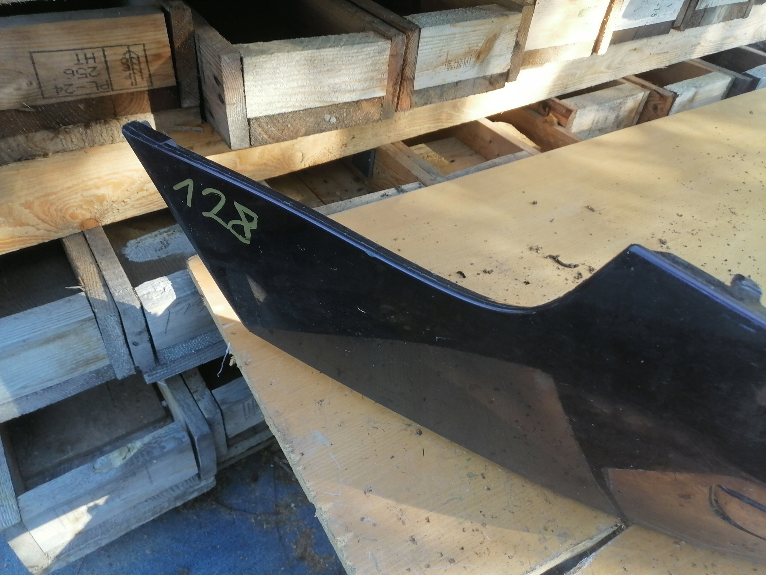 bumper rear part VOLVO V50 30678066