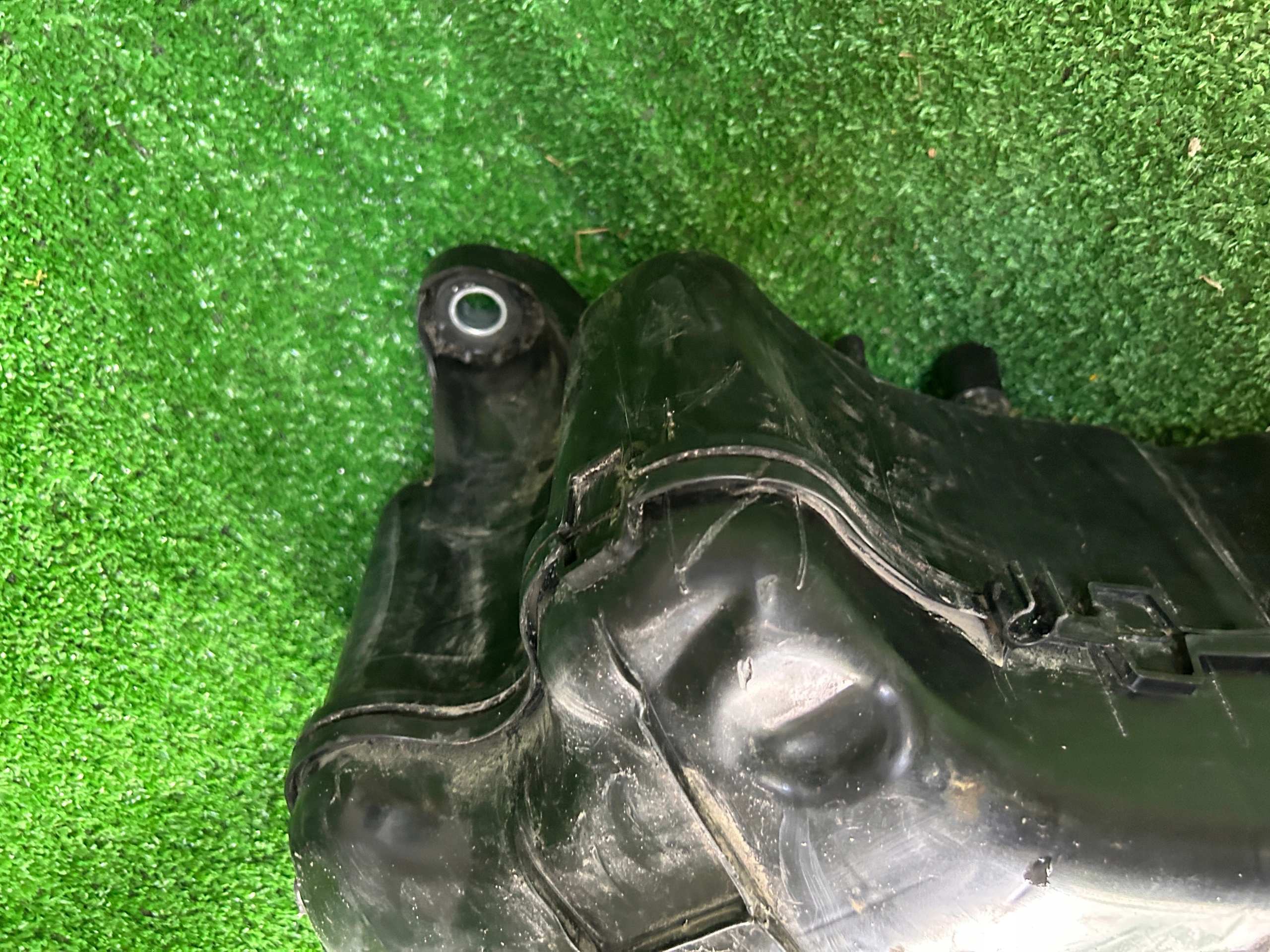 Mercedes GLC C254 serbatoio LIQUIDO ADBLUE A2544703101