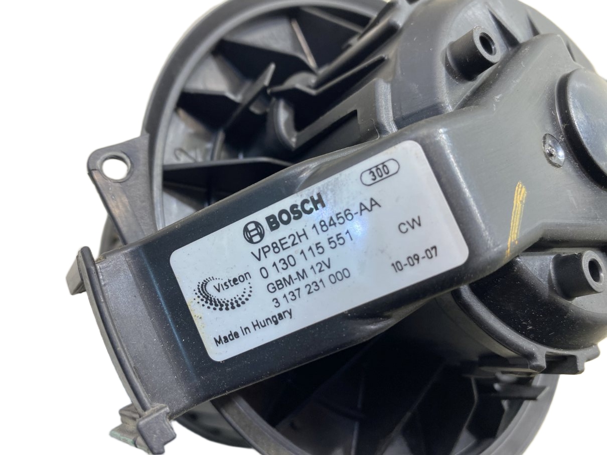 Lüfter DMUCHAWA FORD FIESTA MK7 0130115551