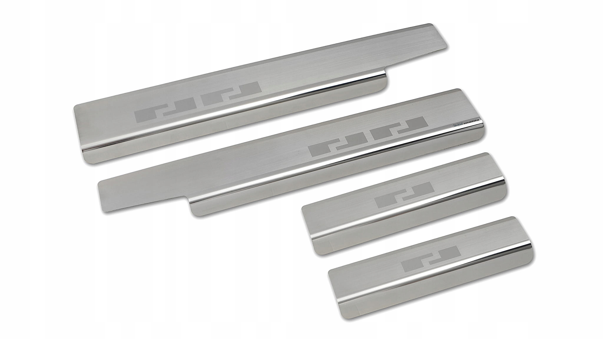 Nakładki progowe DACIA DUSTER III 2024+