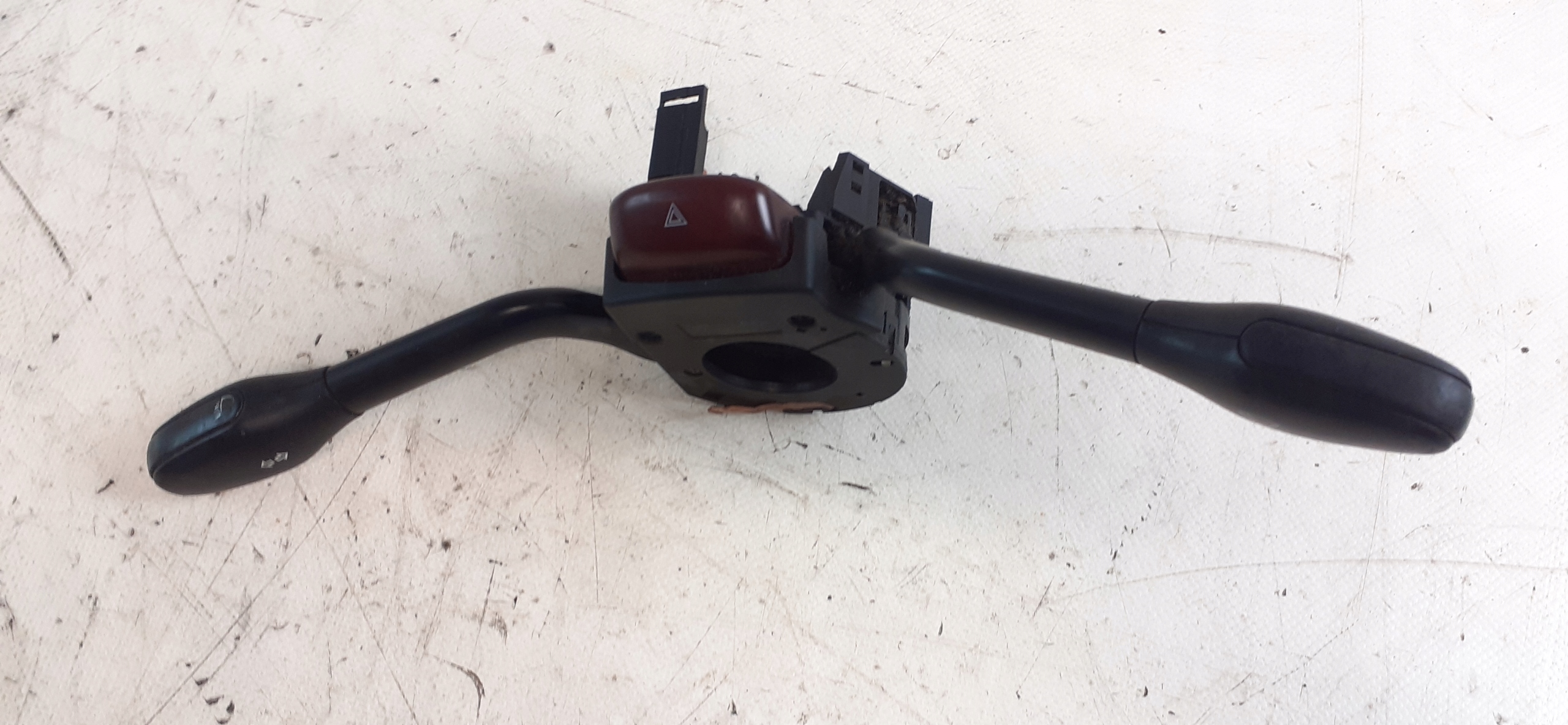 DEVIO LUCI TERGICRISTALLO TERGI VW GOLF III 1H6953503AA