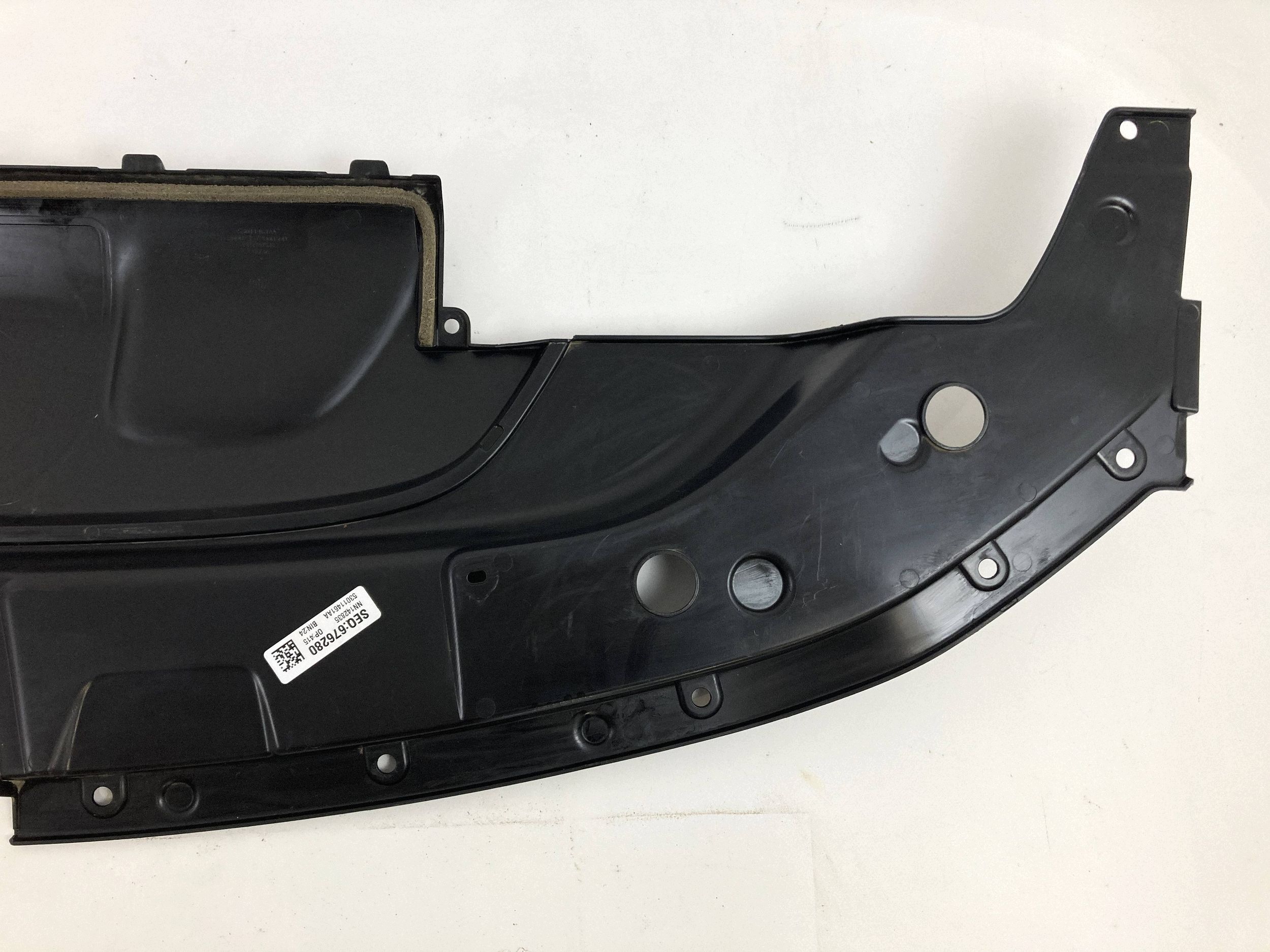 Ram 1500 TRX 6.2 Hemi cover upper radiator 2021-2024