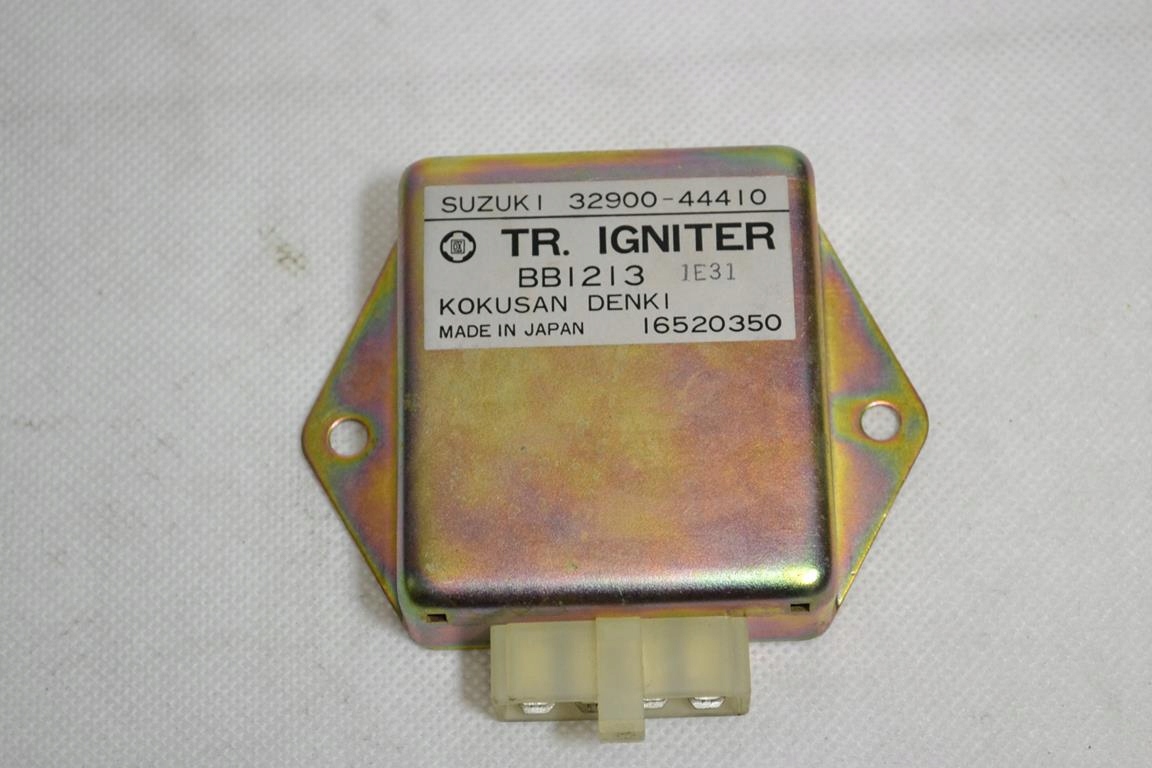 Zapaľovací modul CDI Suzuki Gsx 550 83-87' 500 84-85' 400 82-86' 250 82-83'