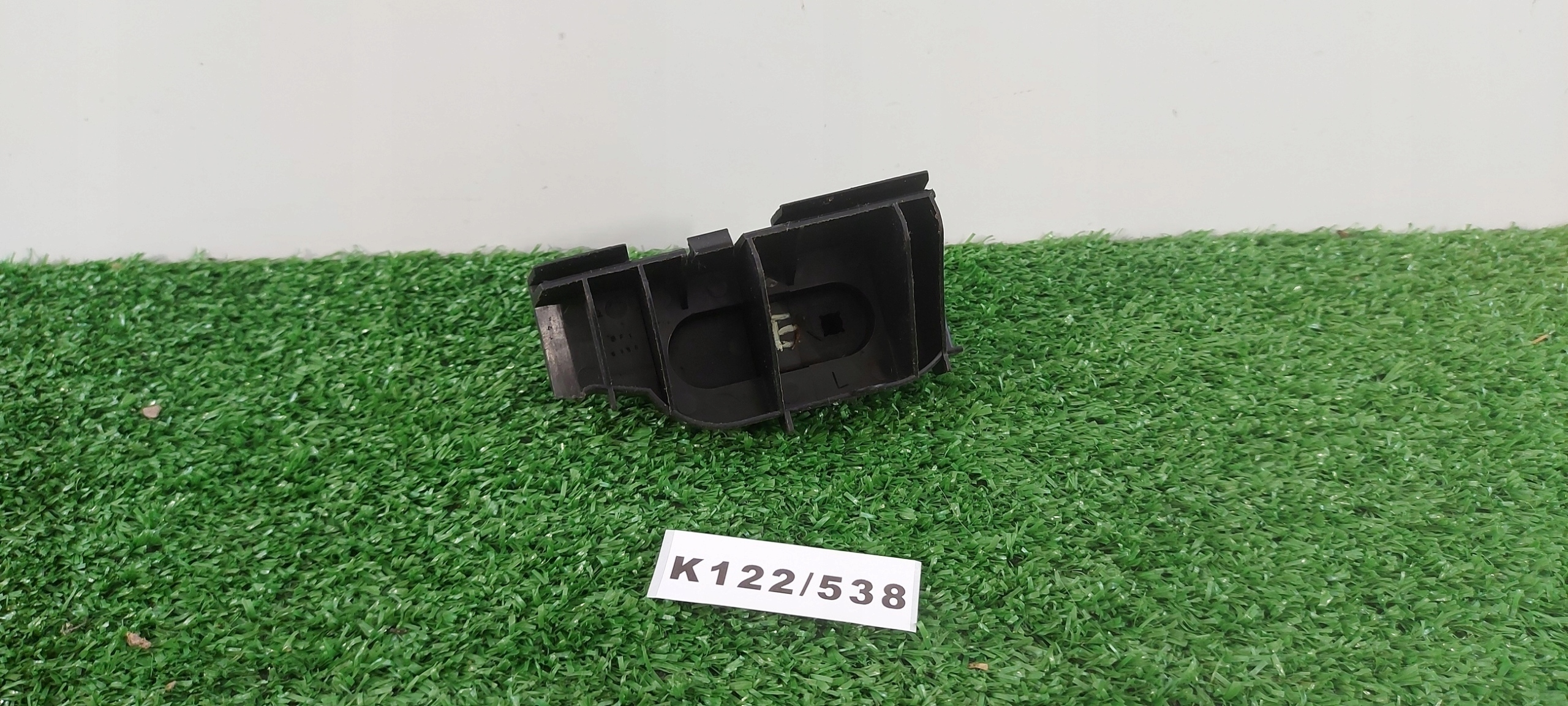 TOYOTA COROLLA E12 HB LIFT left bumper bracket rear part