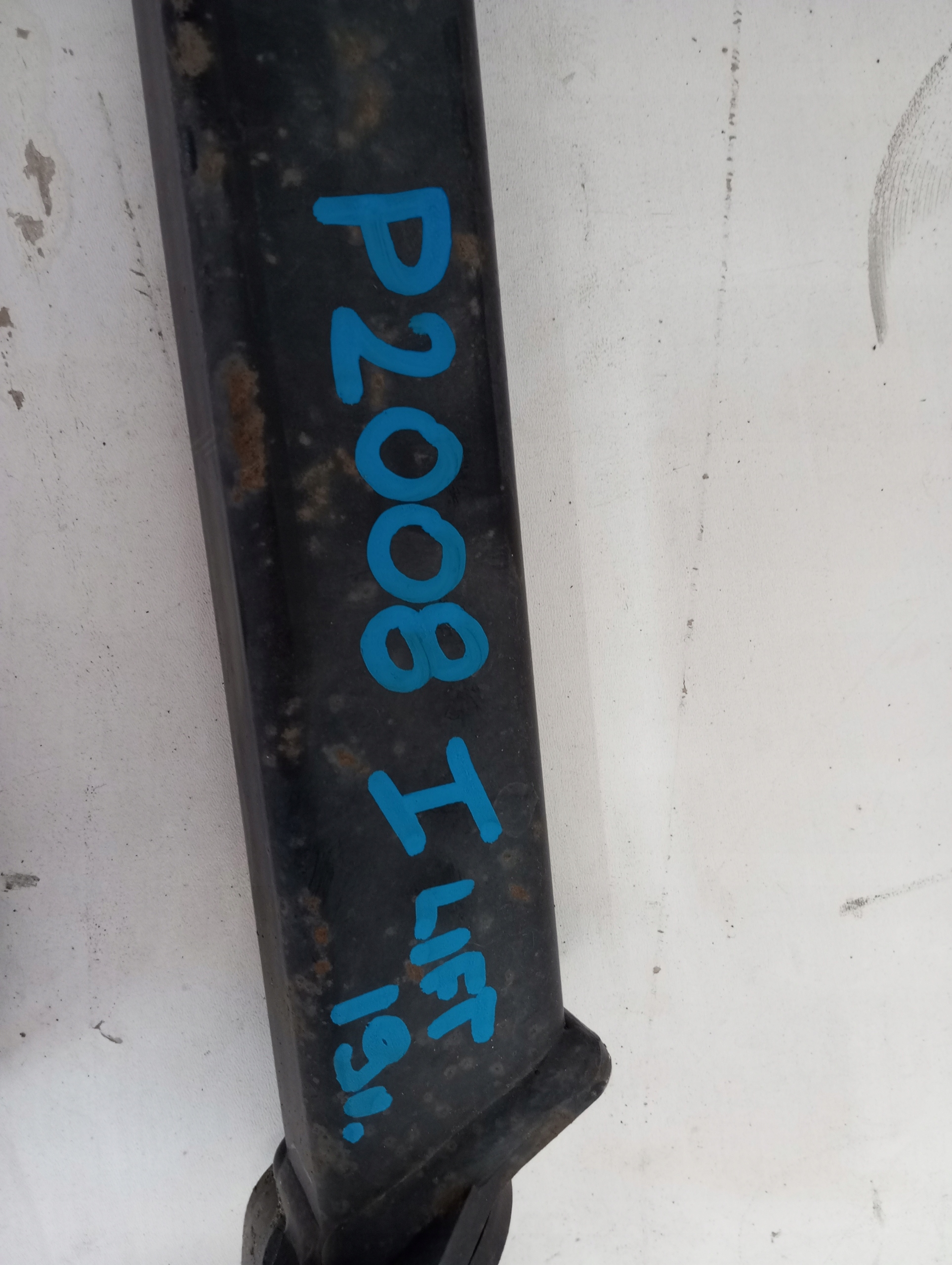 Gancio traino kulka PEUGEOT 2008 e LIFT TRAVERSA paraurti