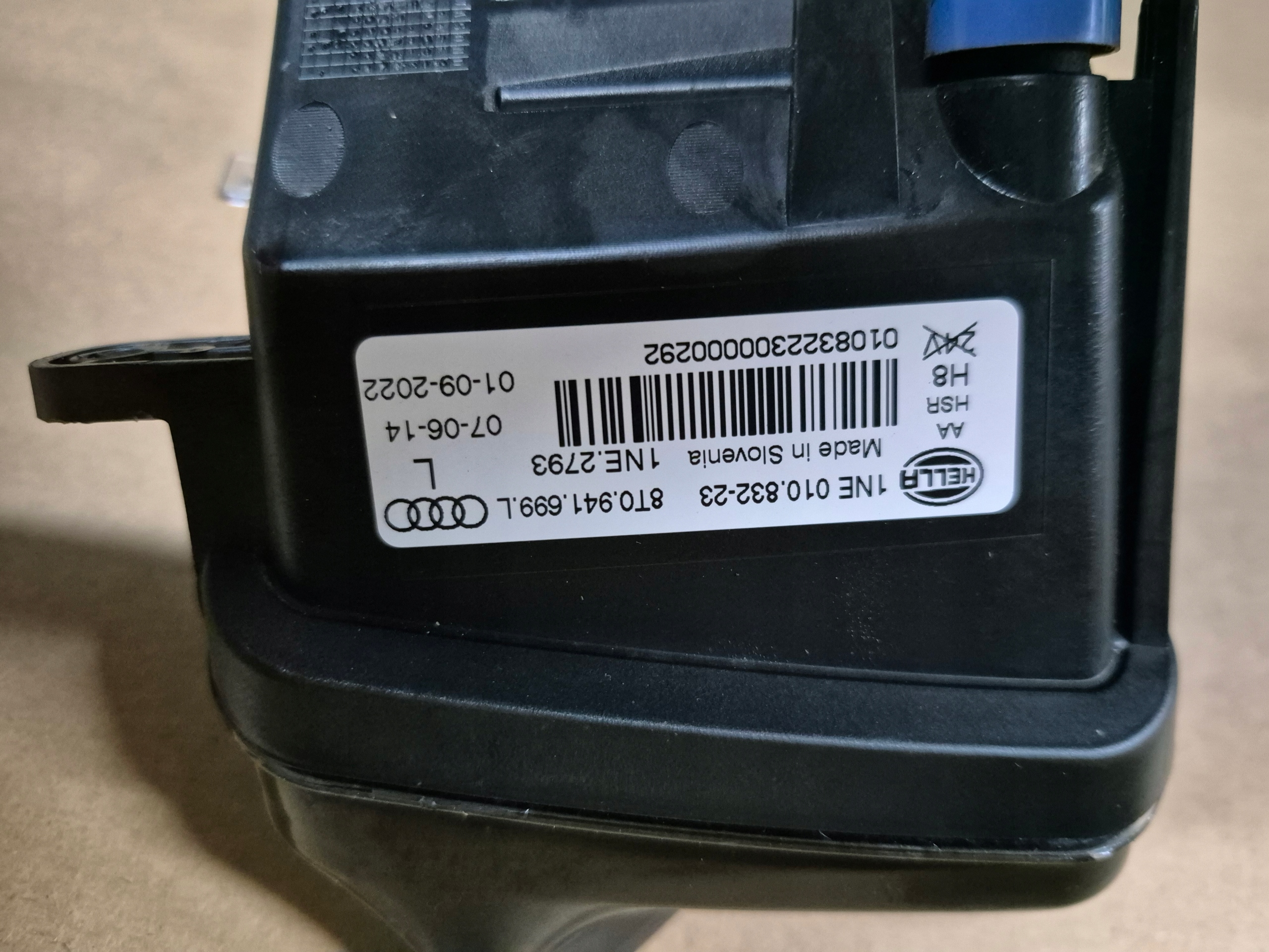 оригинал Audi OE галогенов противотуманки 8T0941699L
